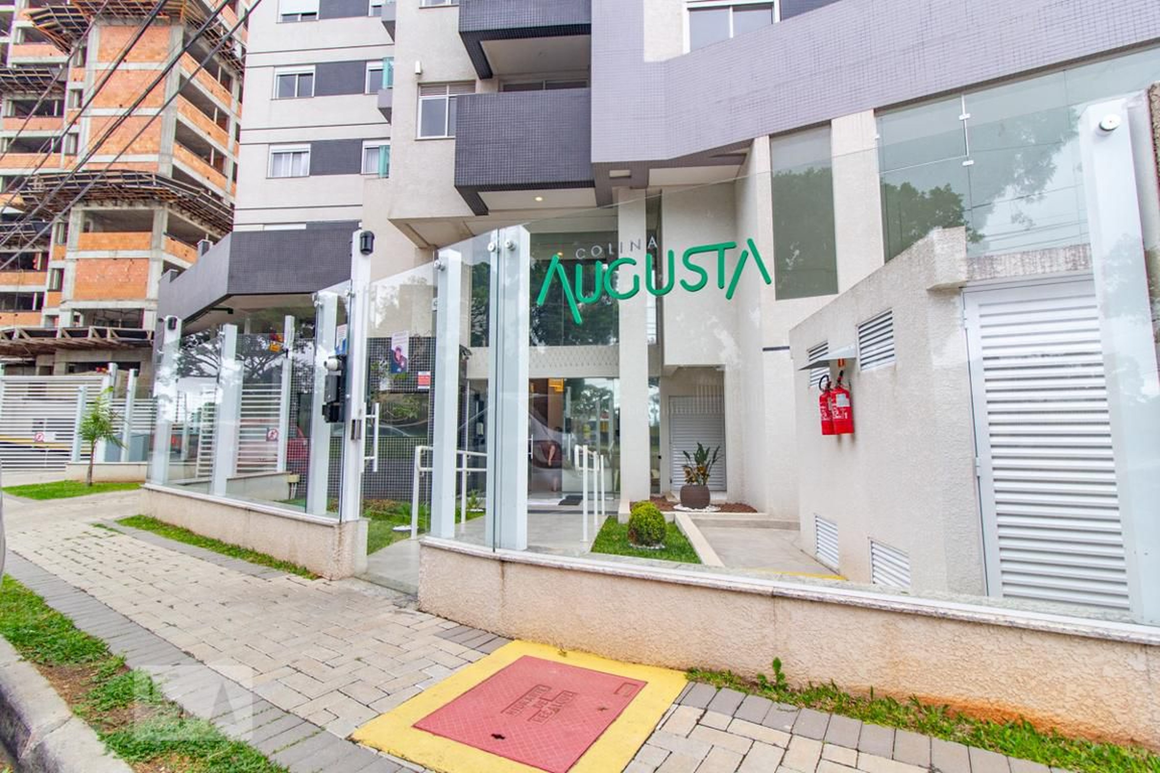 Fachada Condomínio Colina Augusta