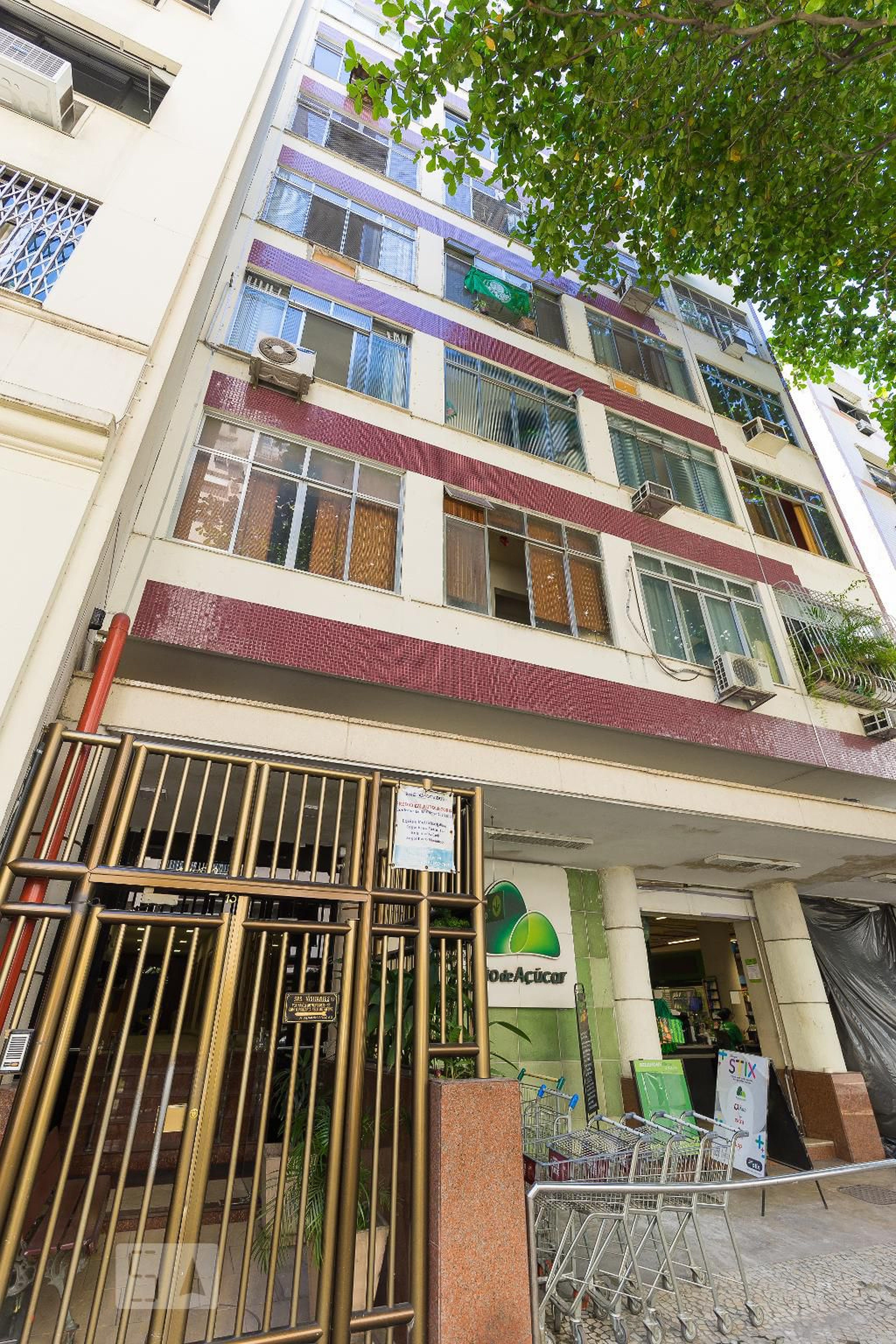 Fachada Condomínio em Rua Senador Vergueiro, 134