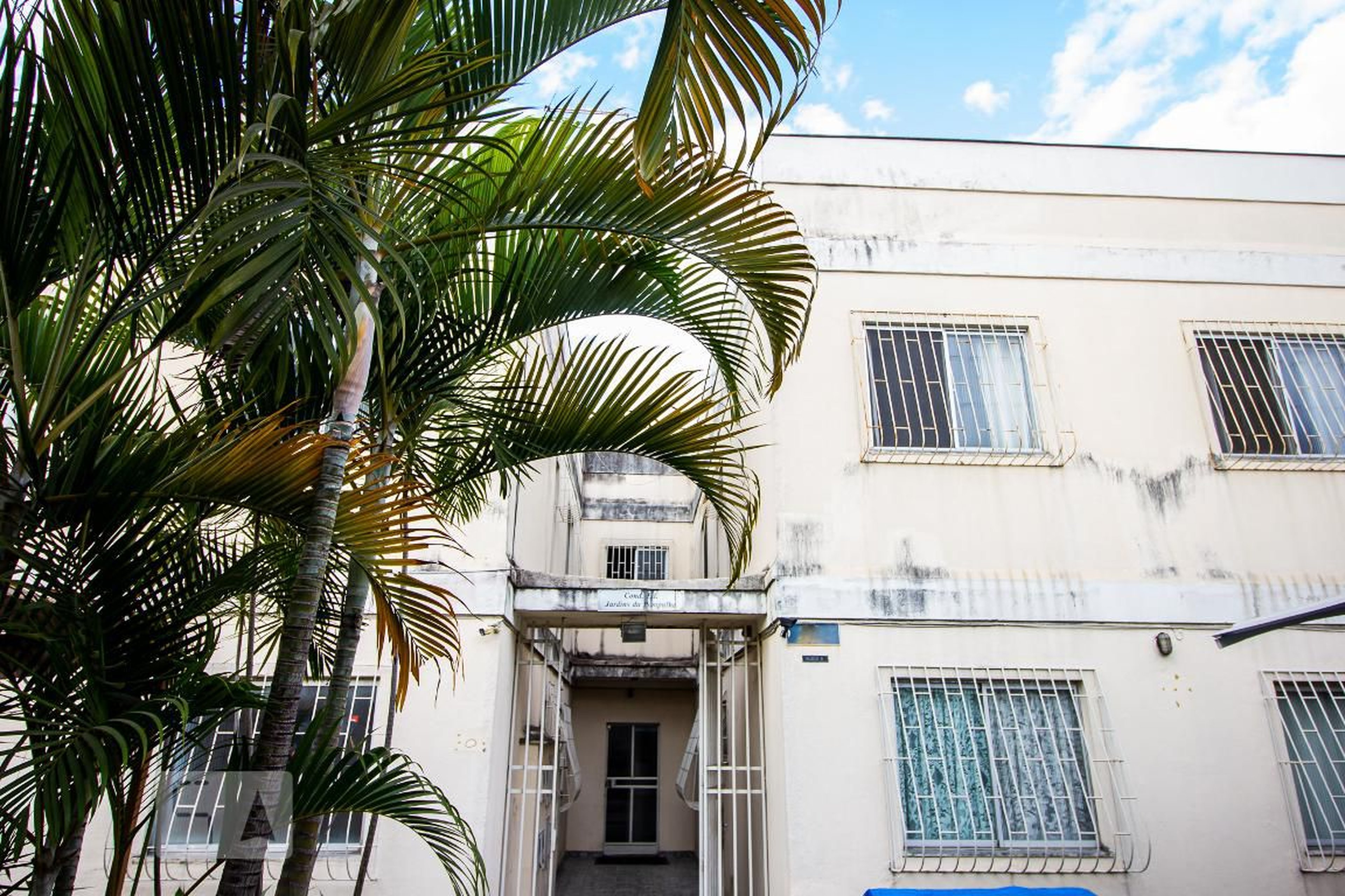 Fachada Condomínio Jardins da Pampulha