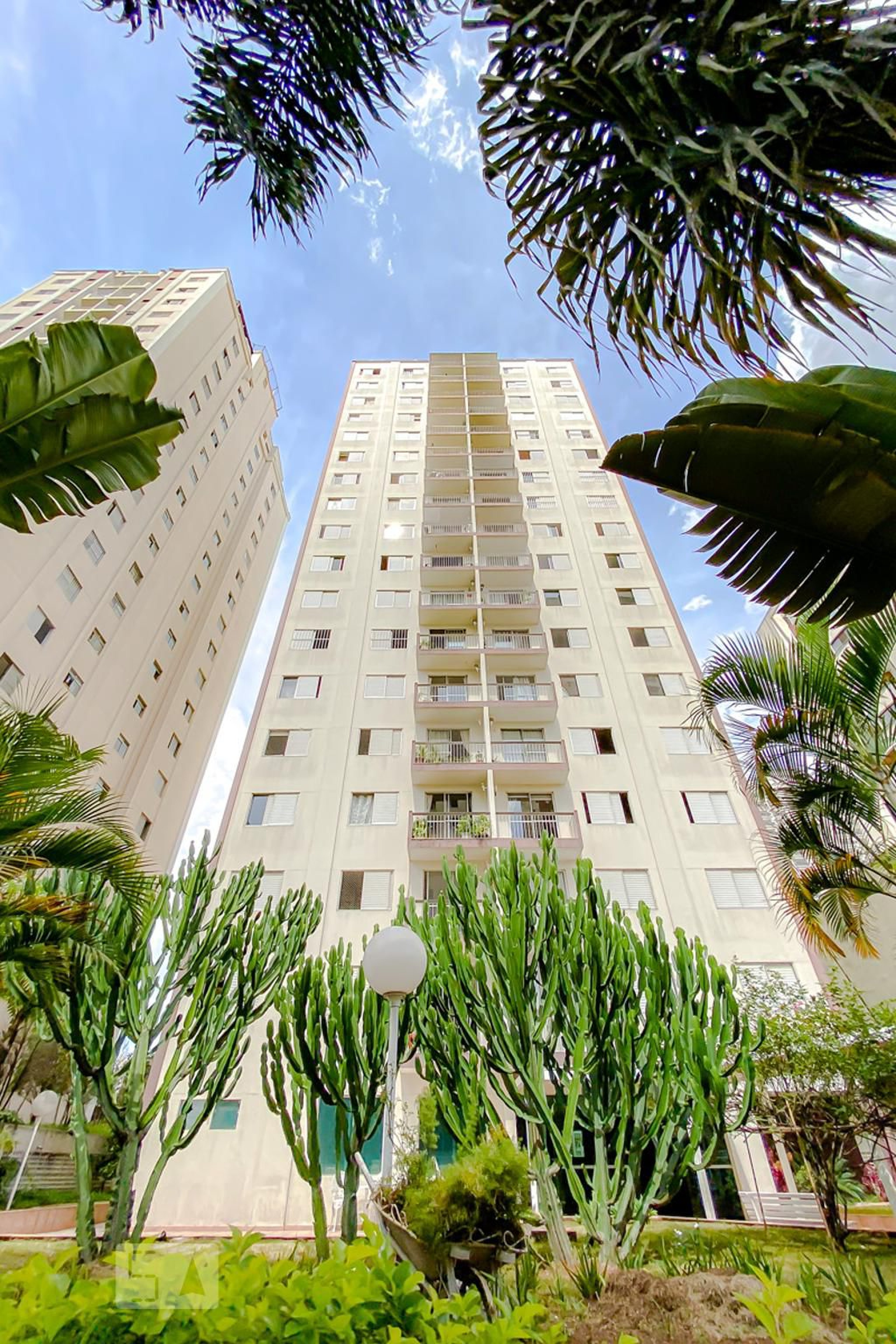 Fachada do Prédio Condomínio Diplomata