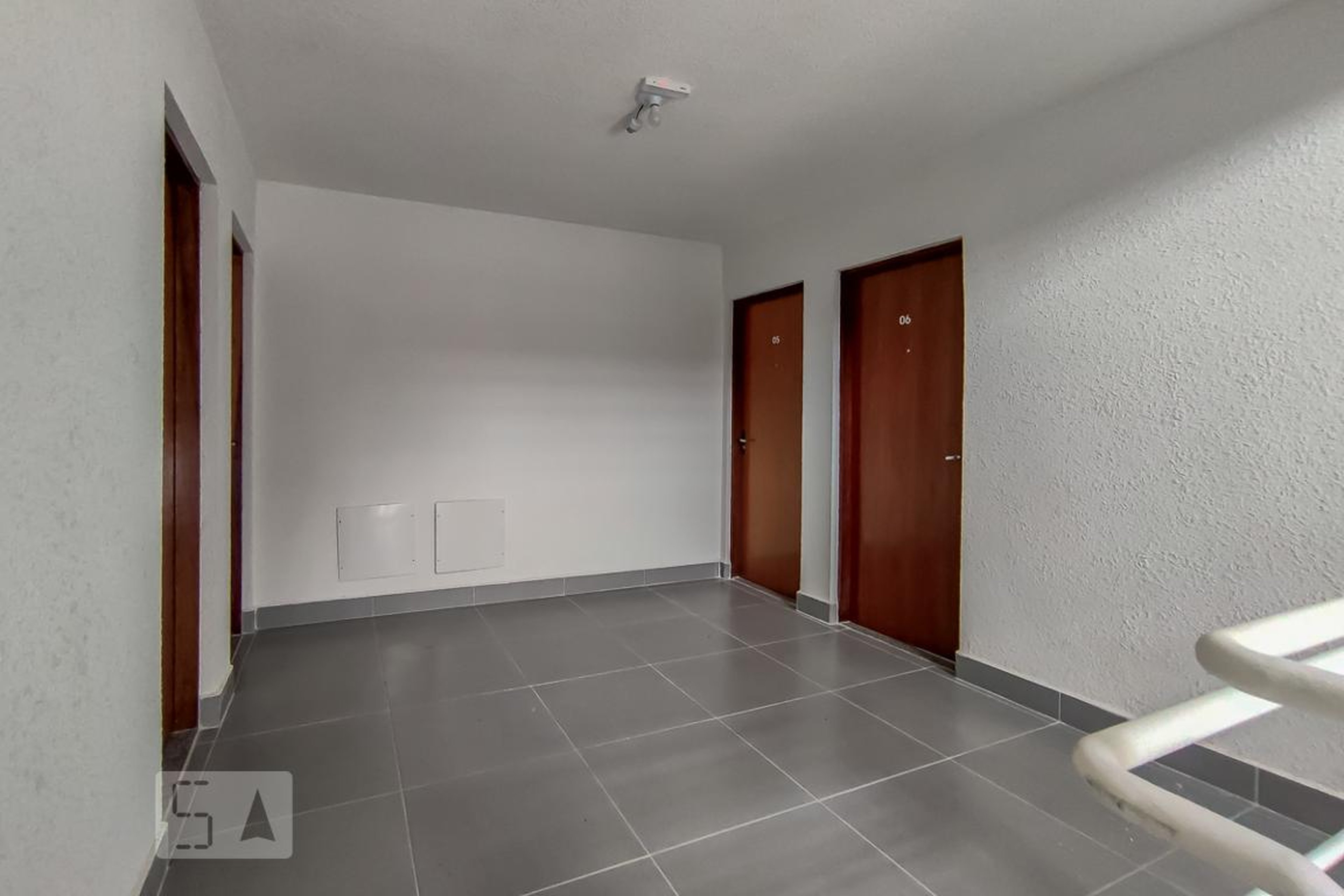 Hall - null
