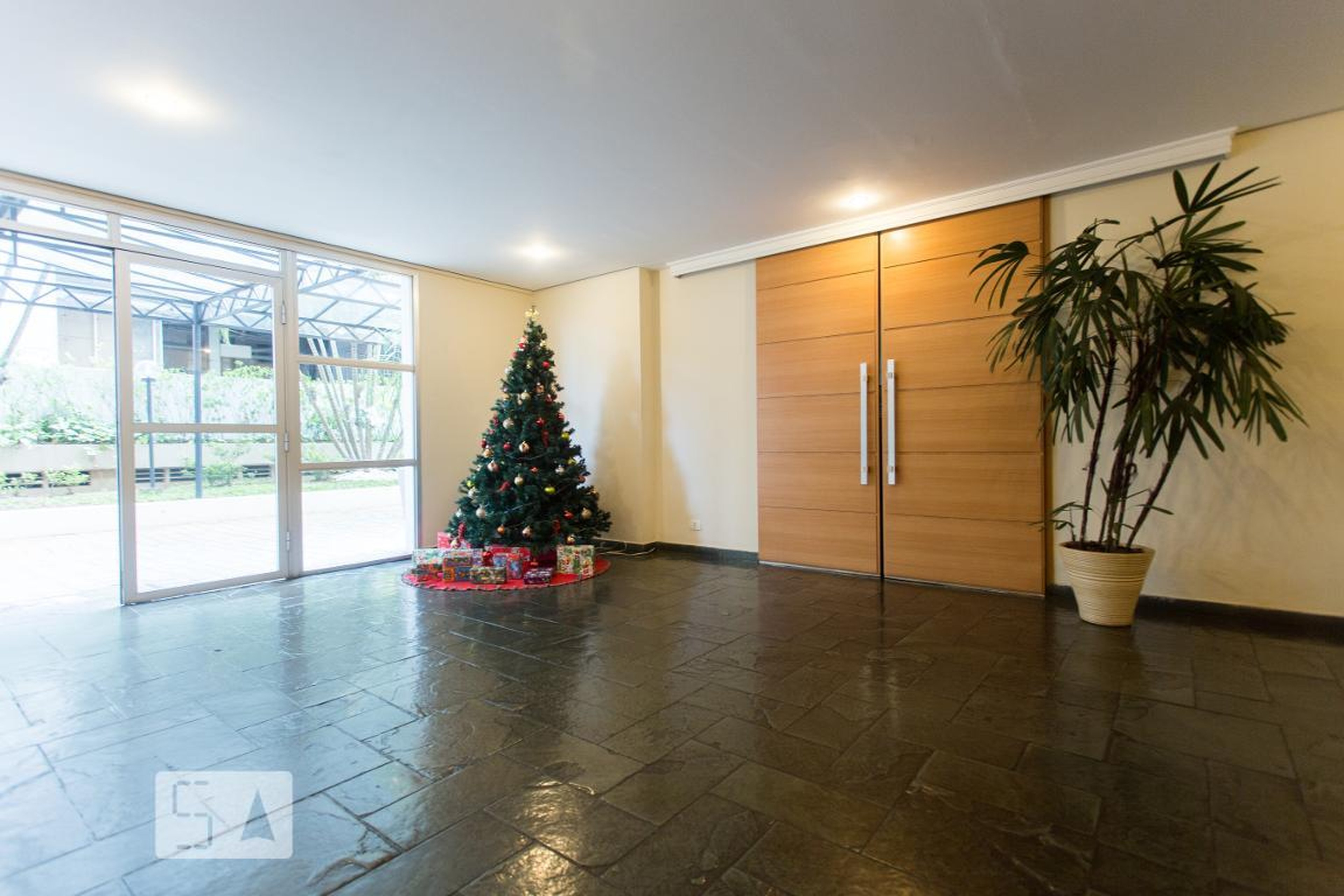 Hall - Paulista Paradise Life