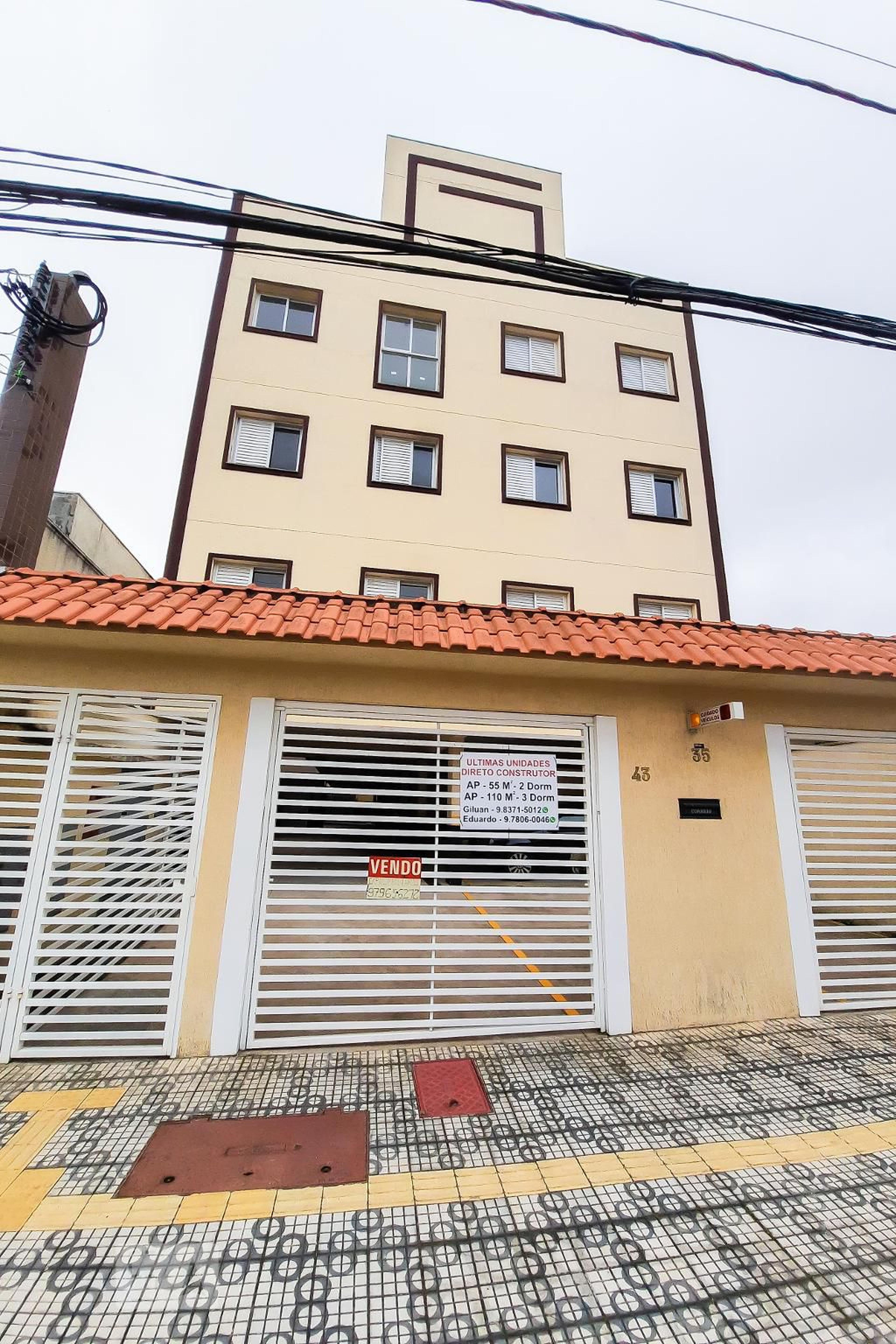 Fachada do Condomínio Condomínio Predileto Baeta