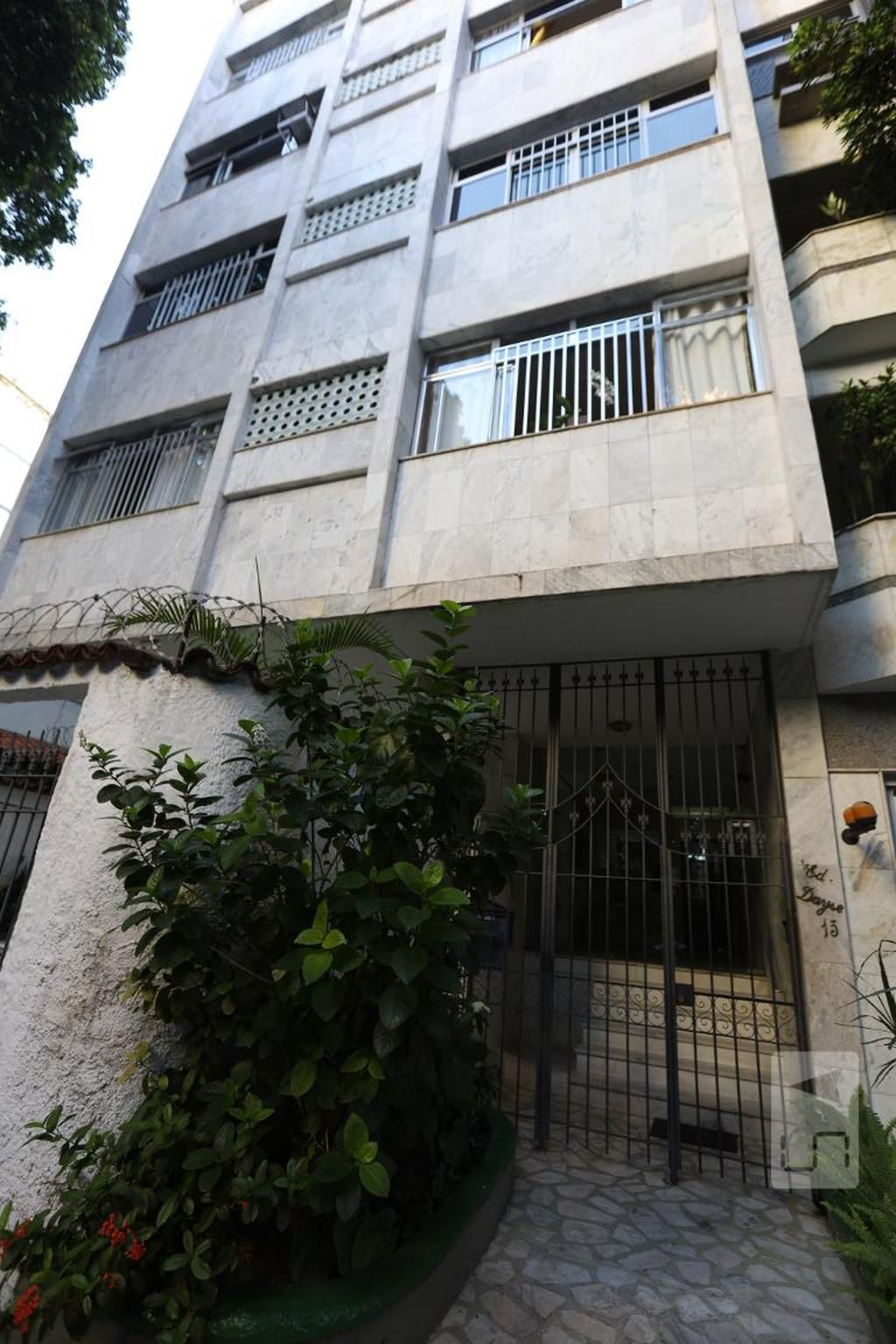 Fachada do Prédio Edifício Dayse