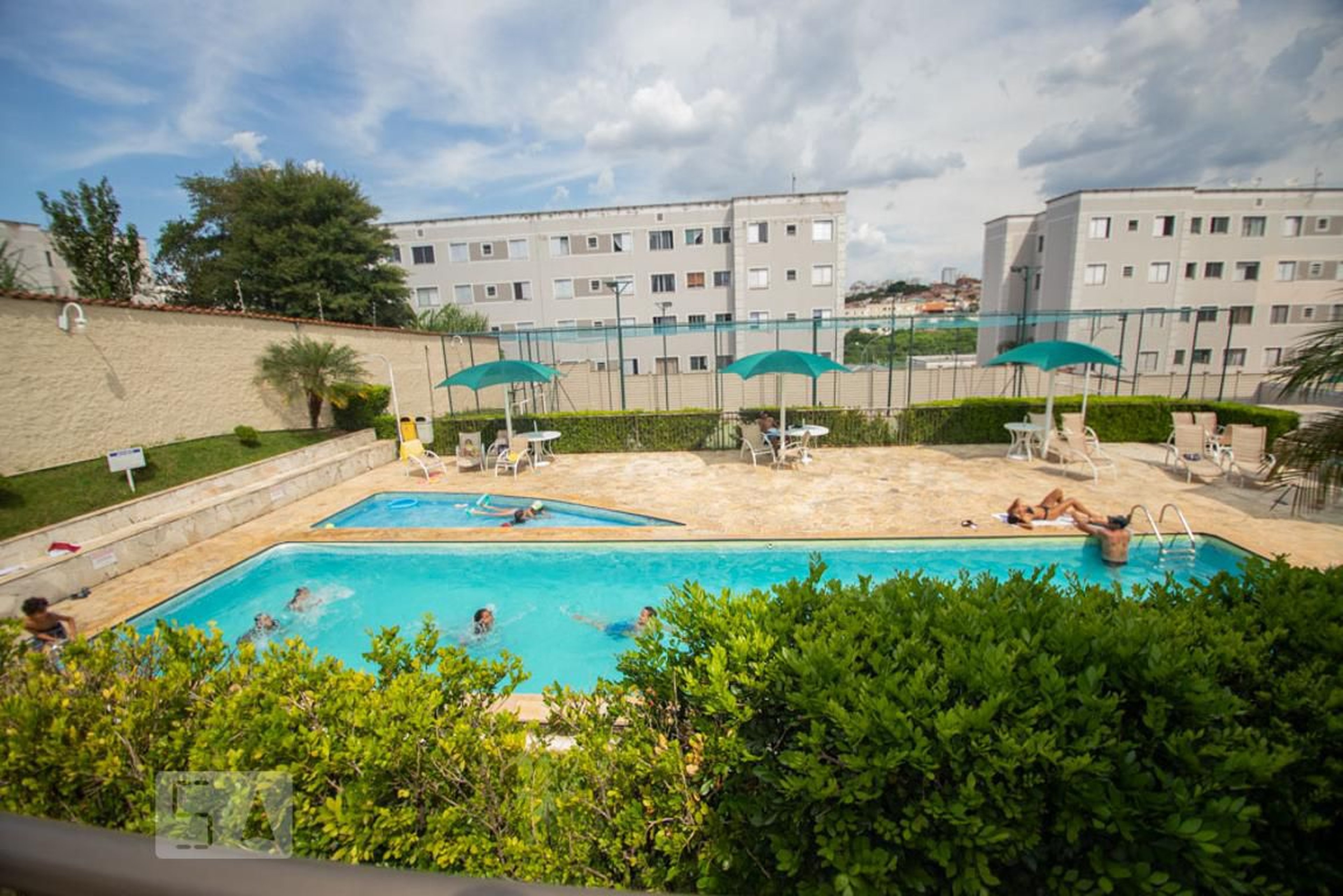 piscina - Rubi Ville