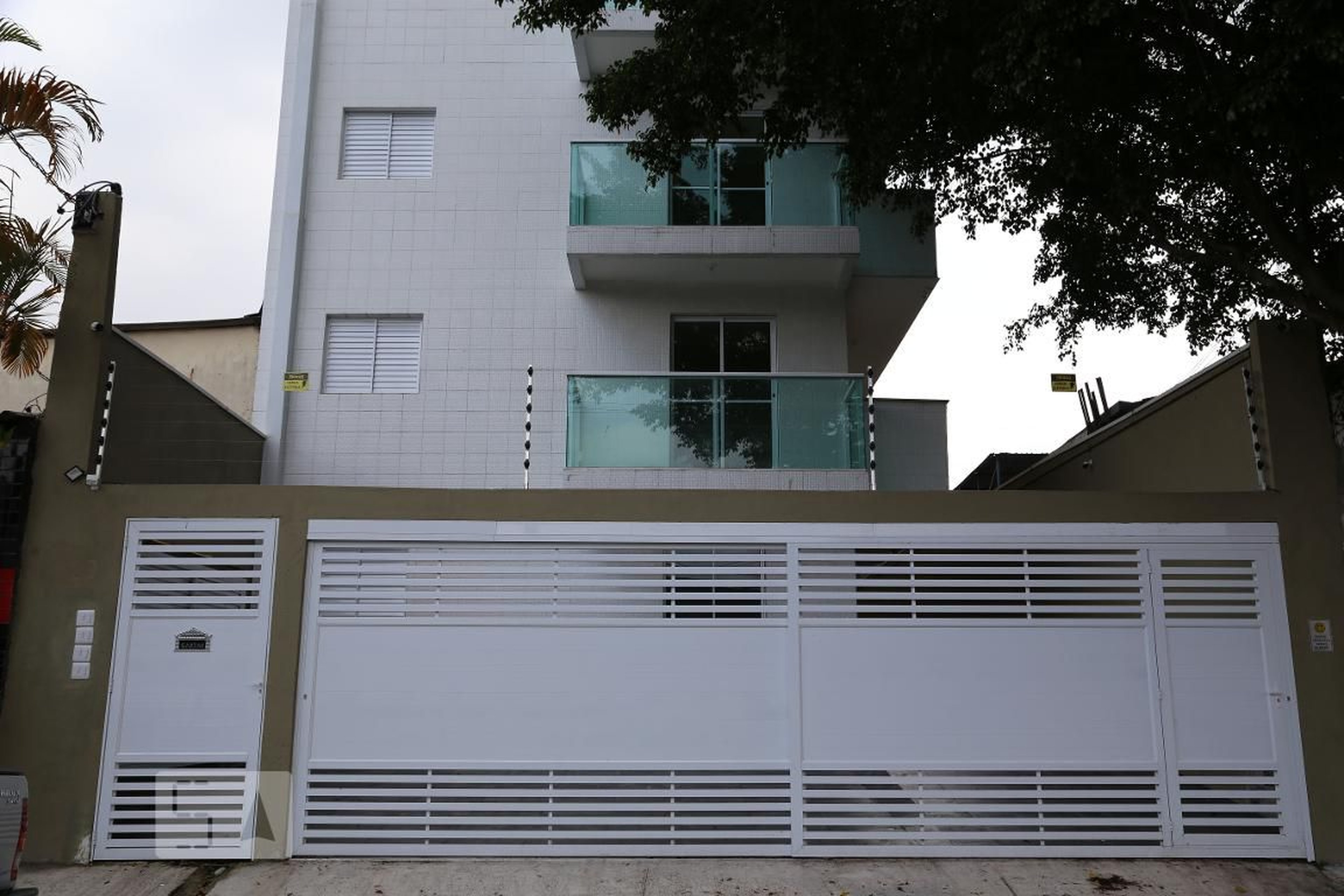 Fachada do Prédio Condomínio Kitnet 15