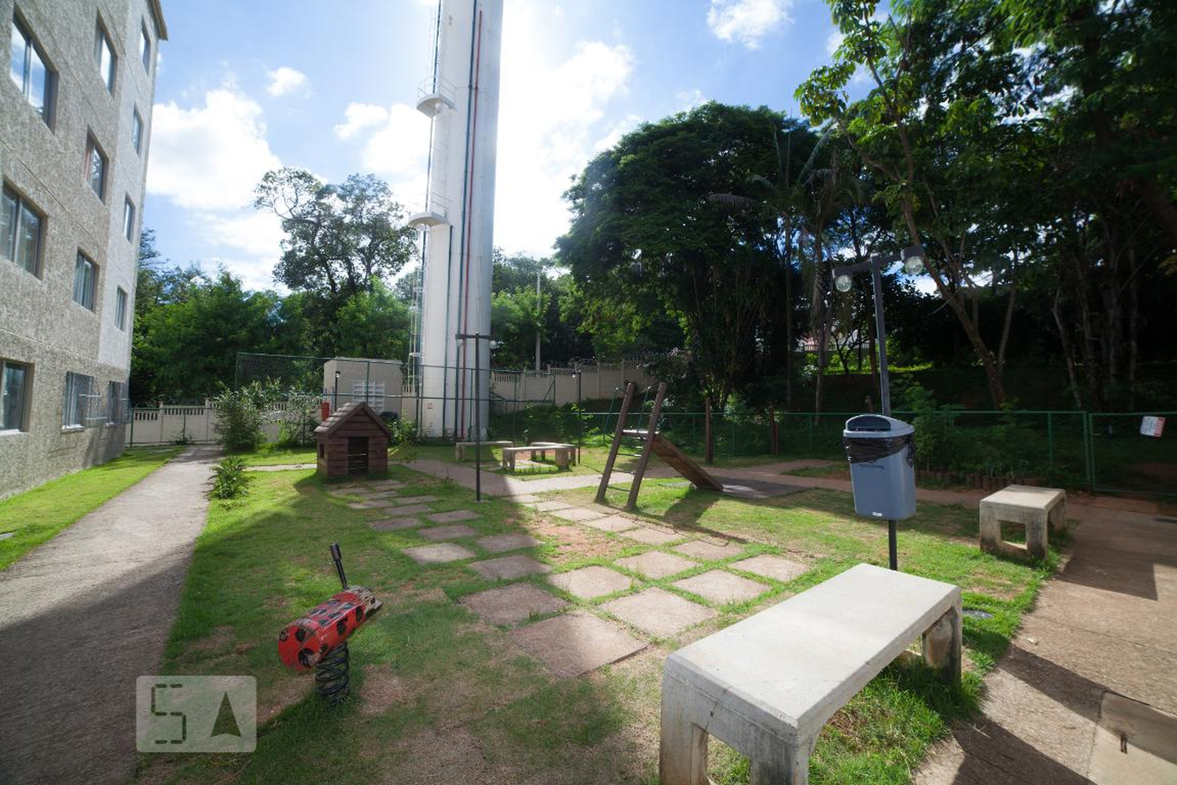 Playground - Vista Azul