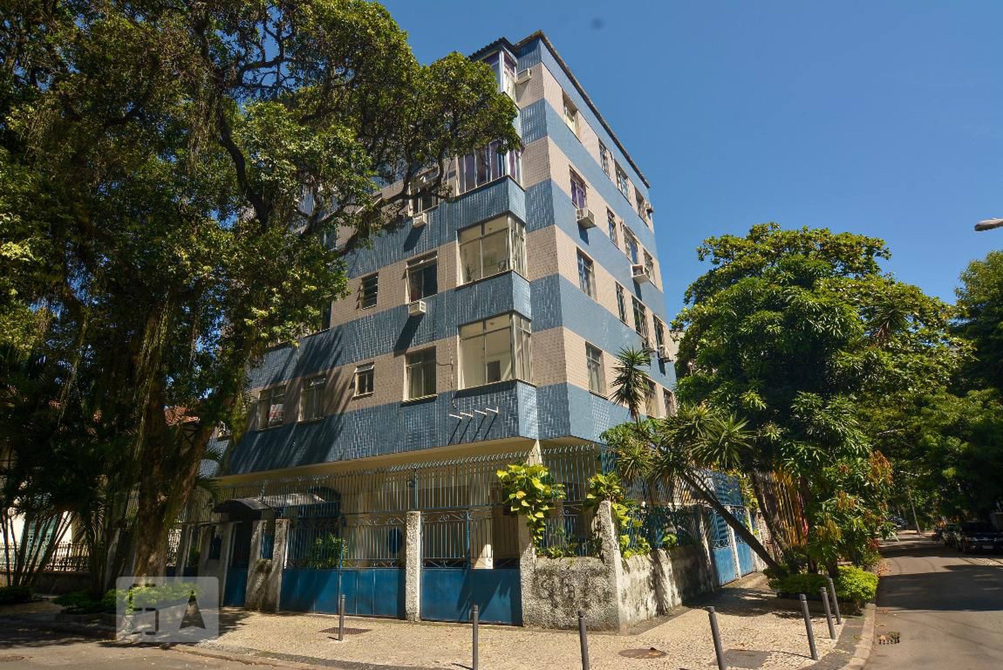 Fachada do Prédio Condomínio de Irajá