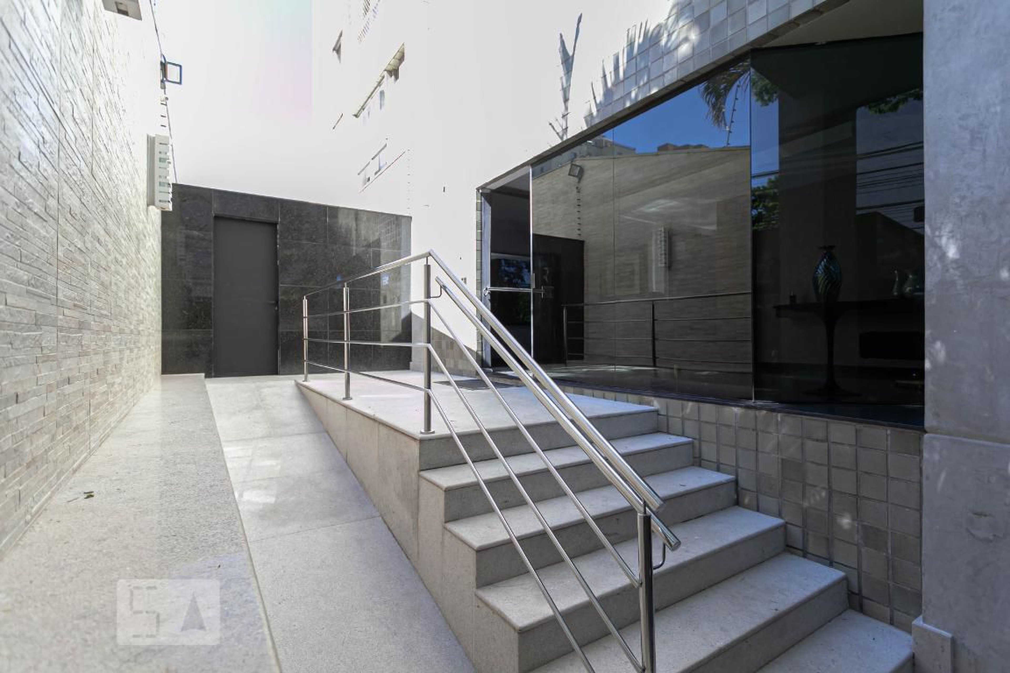 Entrada - Edifício Beverly Hills