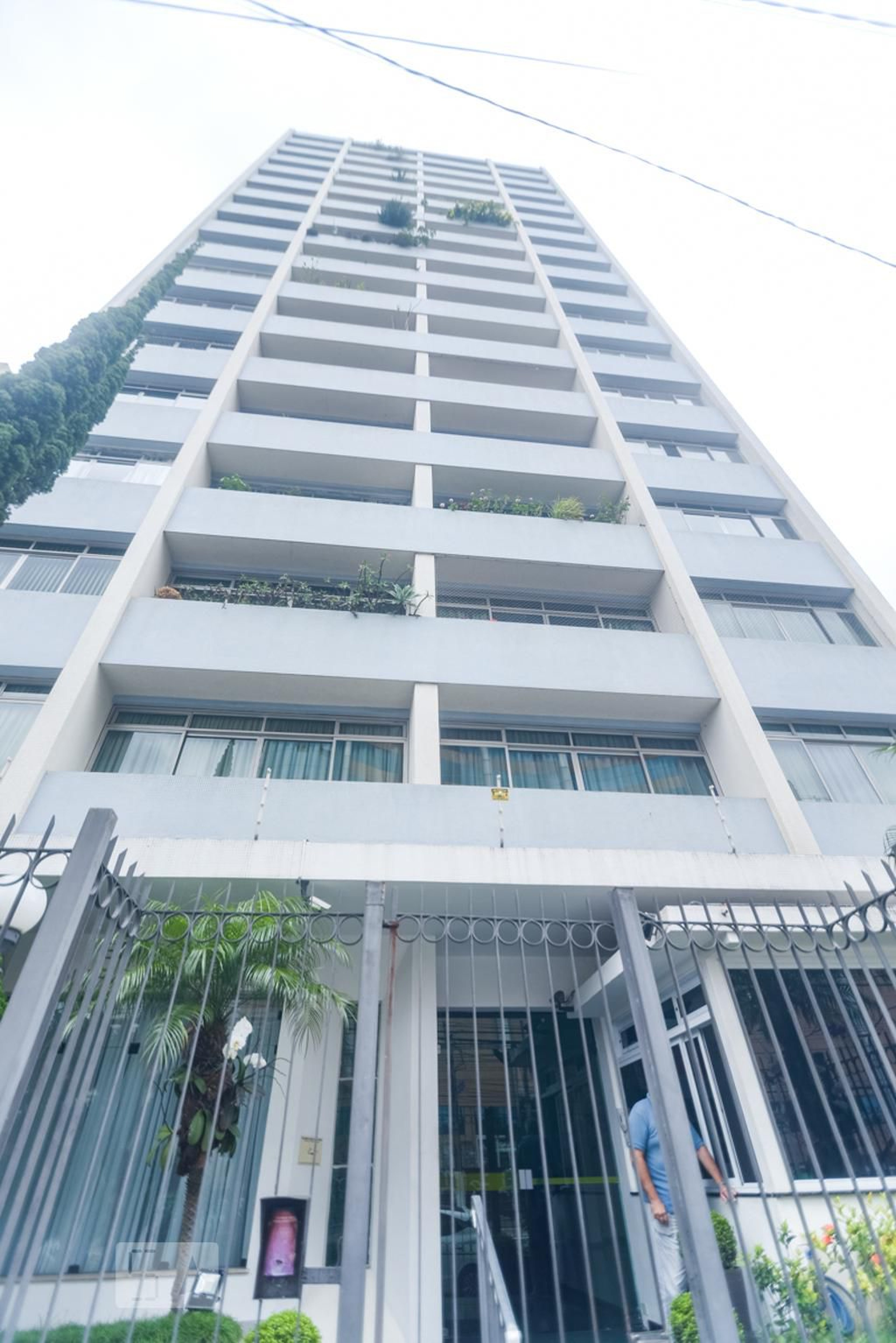 Fachada Condomínio em Avenida Paes de Barros, 244