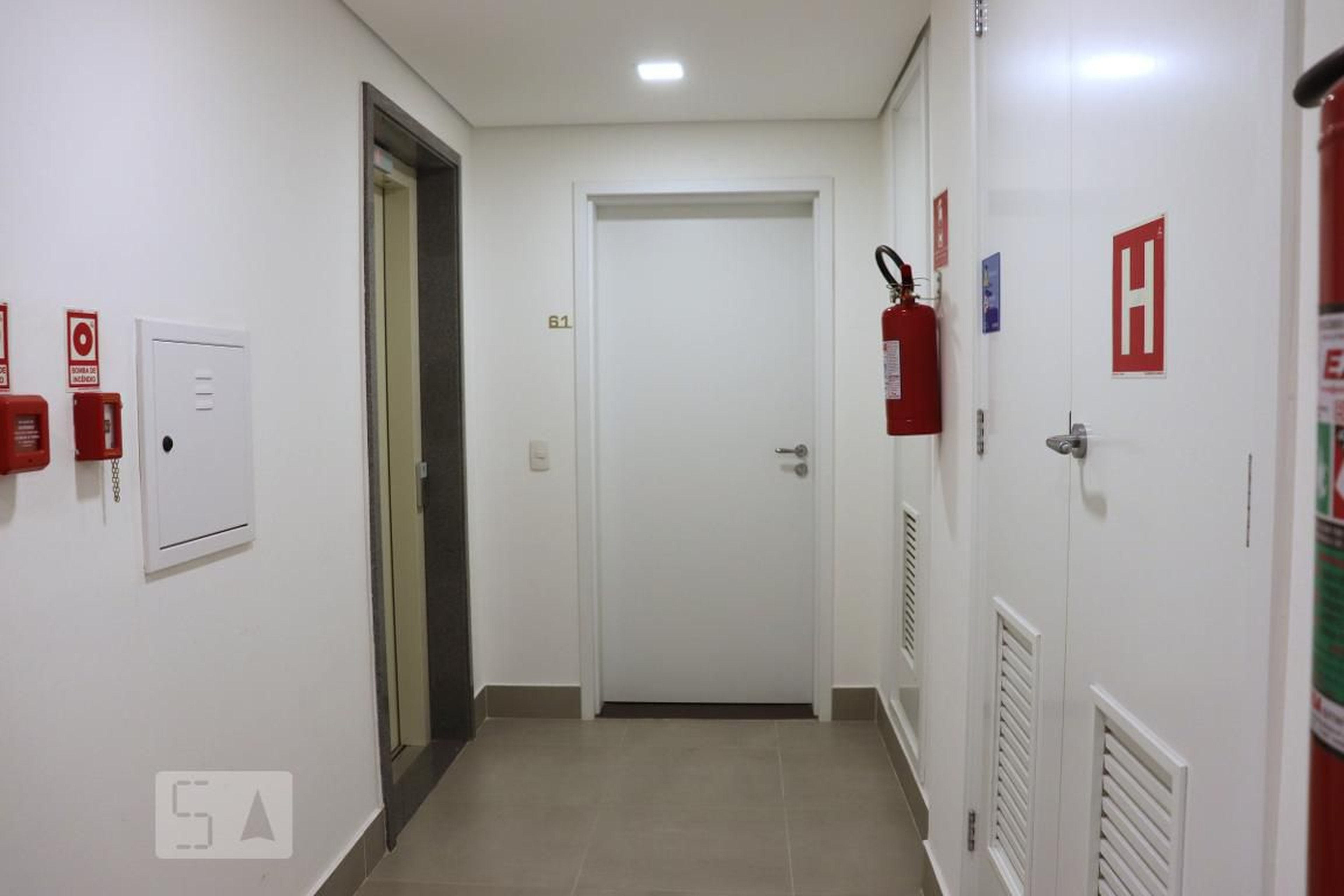 Hall de Entrada - Residencial 555