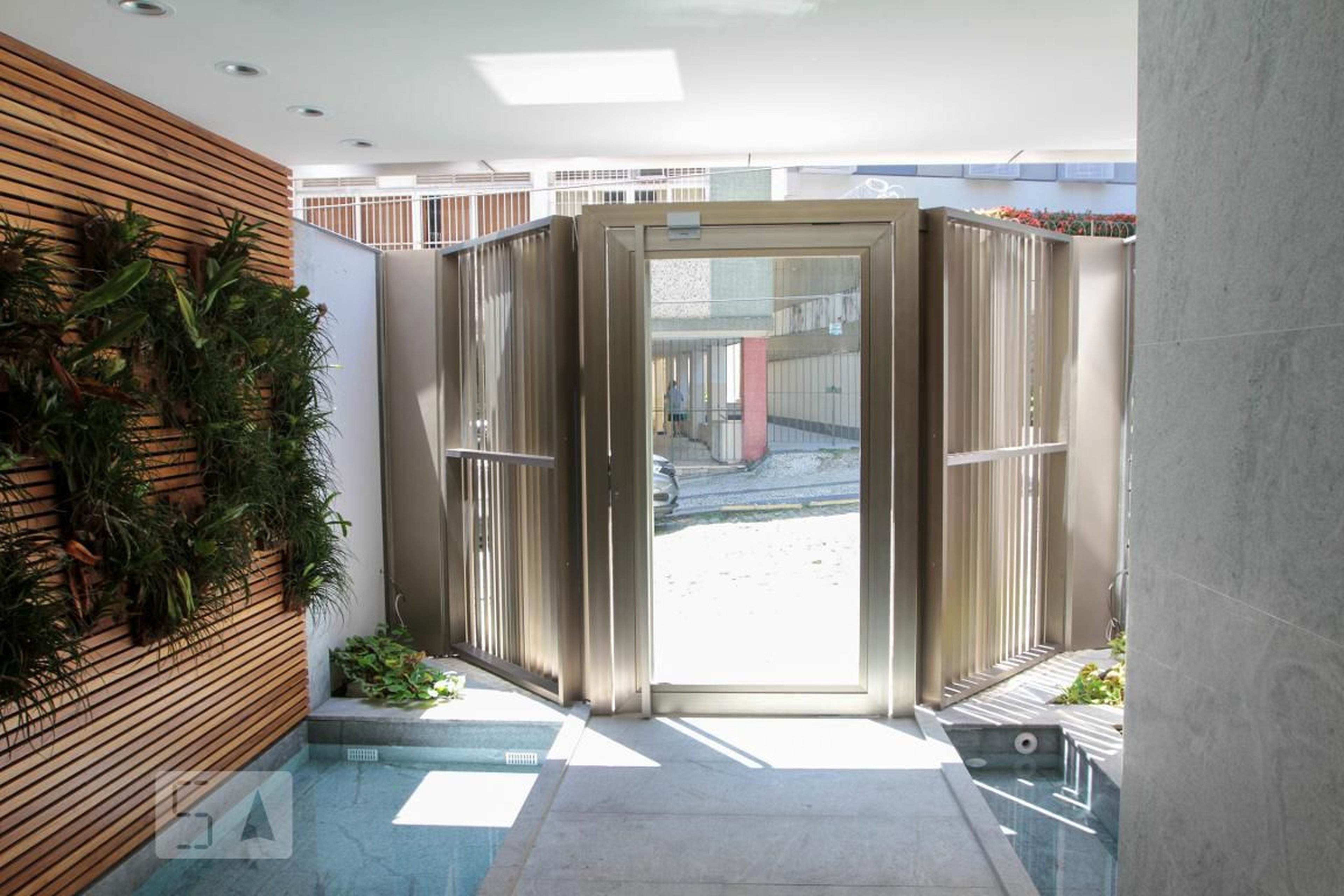 Entrada do Prédio - Timóteo