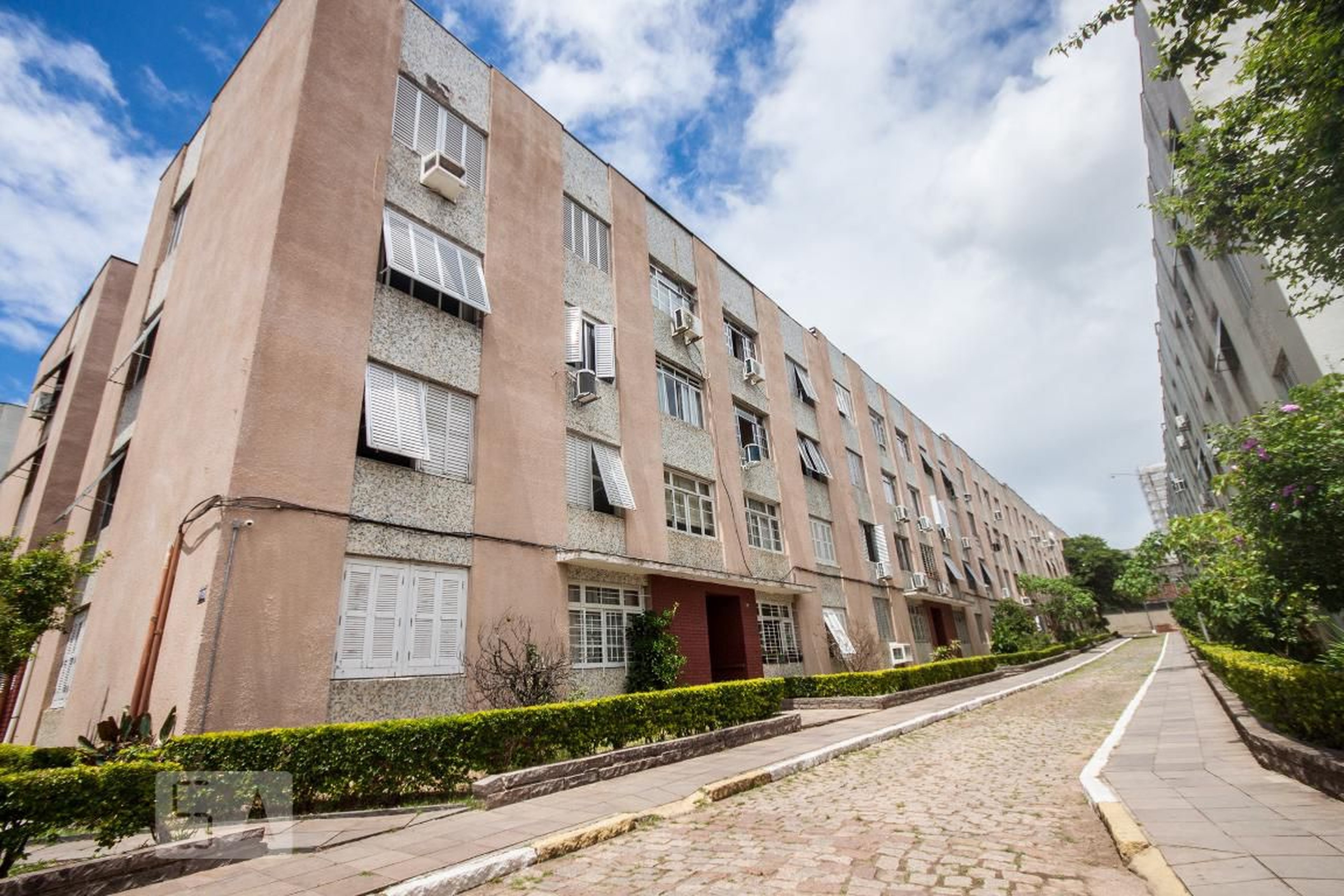 Fachada do Condomínio Condomínio em Rua Euríco Lara, 71