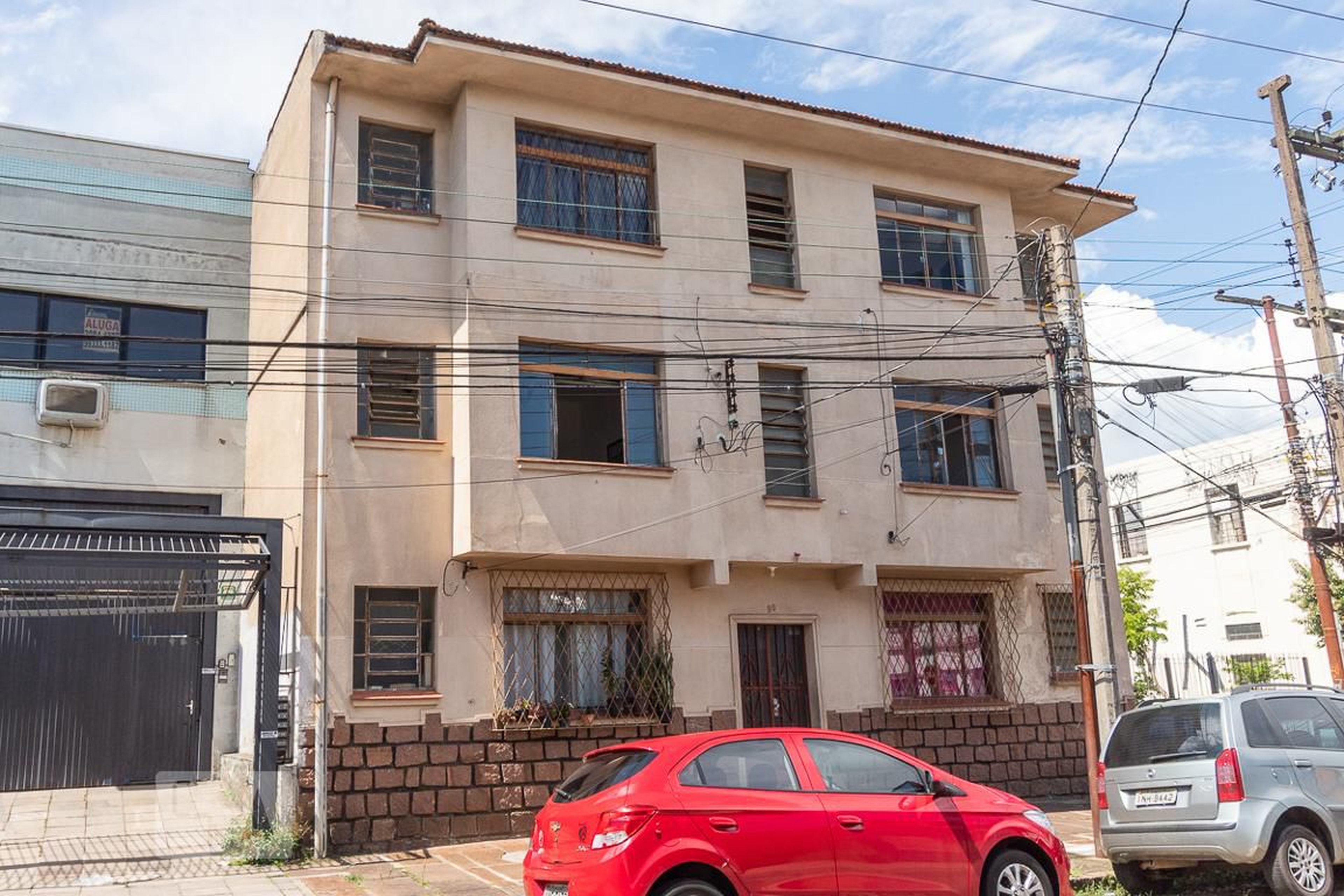 Fachada Condomínio em Rua Buarque de Macedo, 90