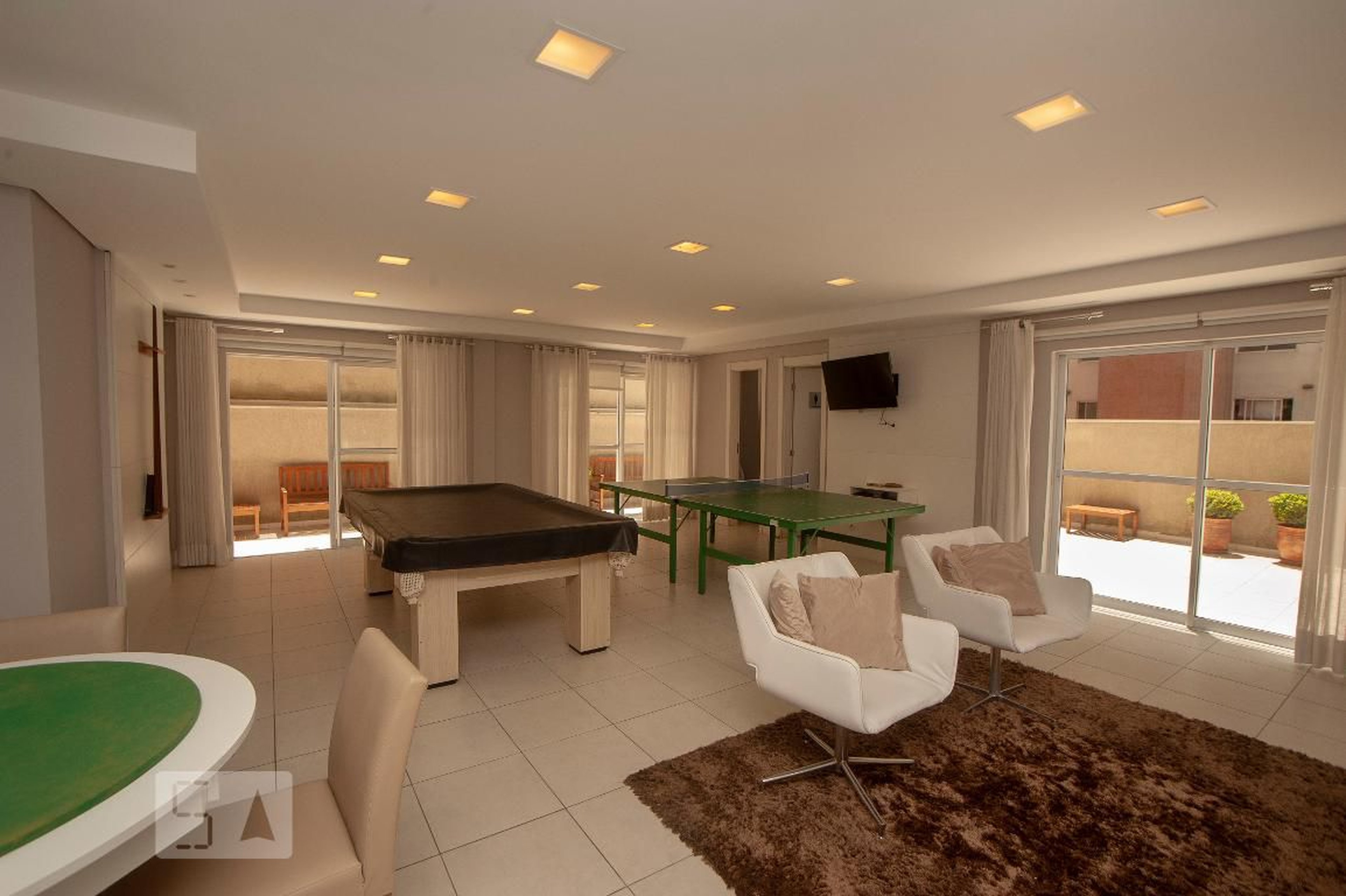 Sala de Jogos - Juvevê Home Studio