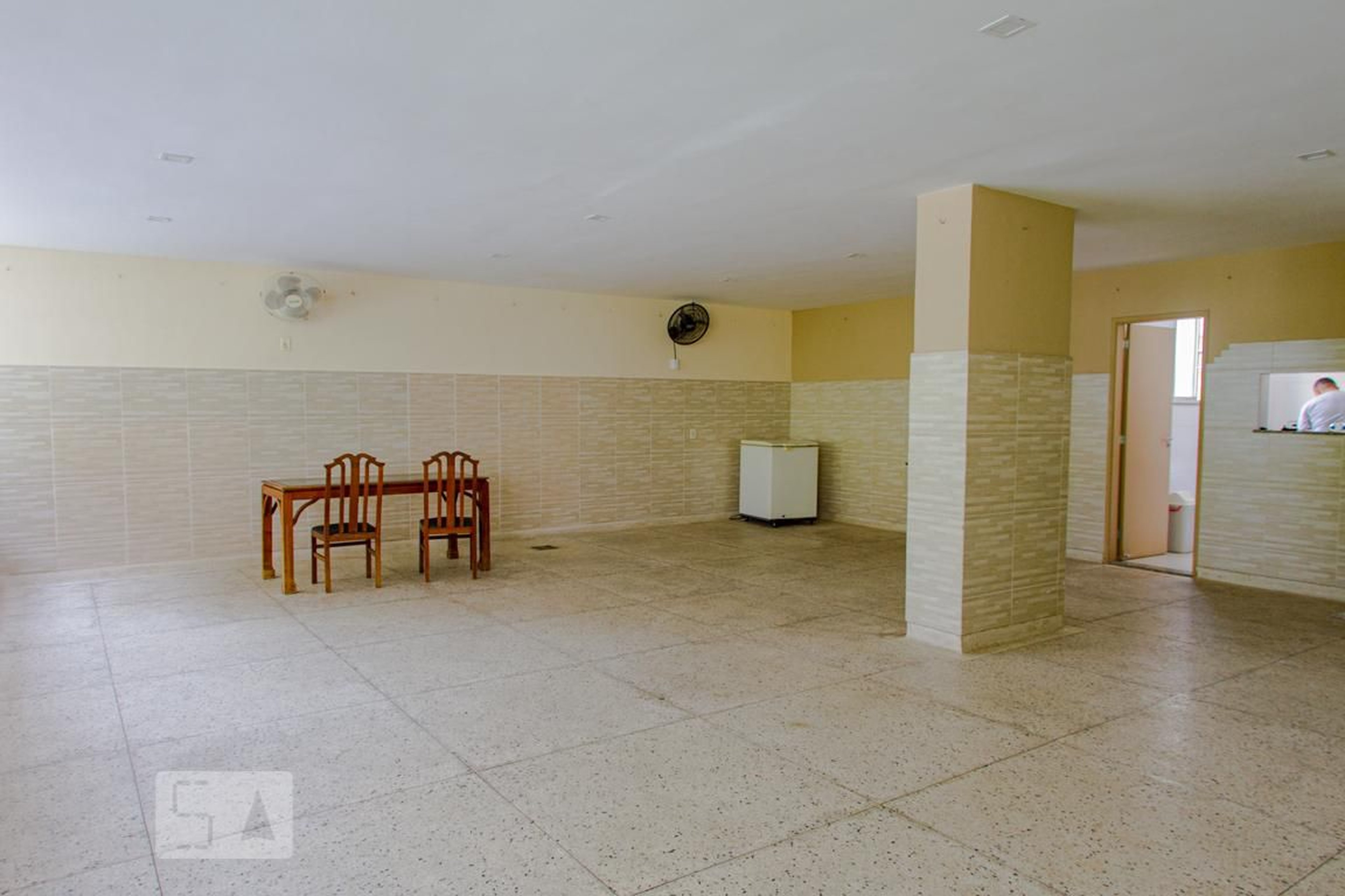 Salão de Festas Condomínio em Rua Uruguai, 45