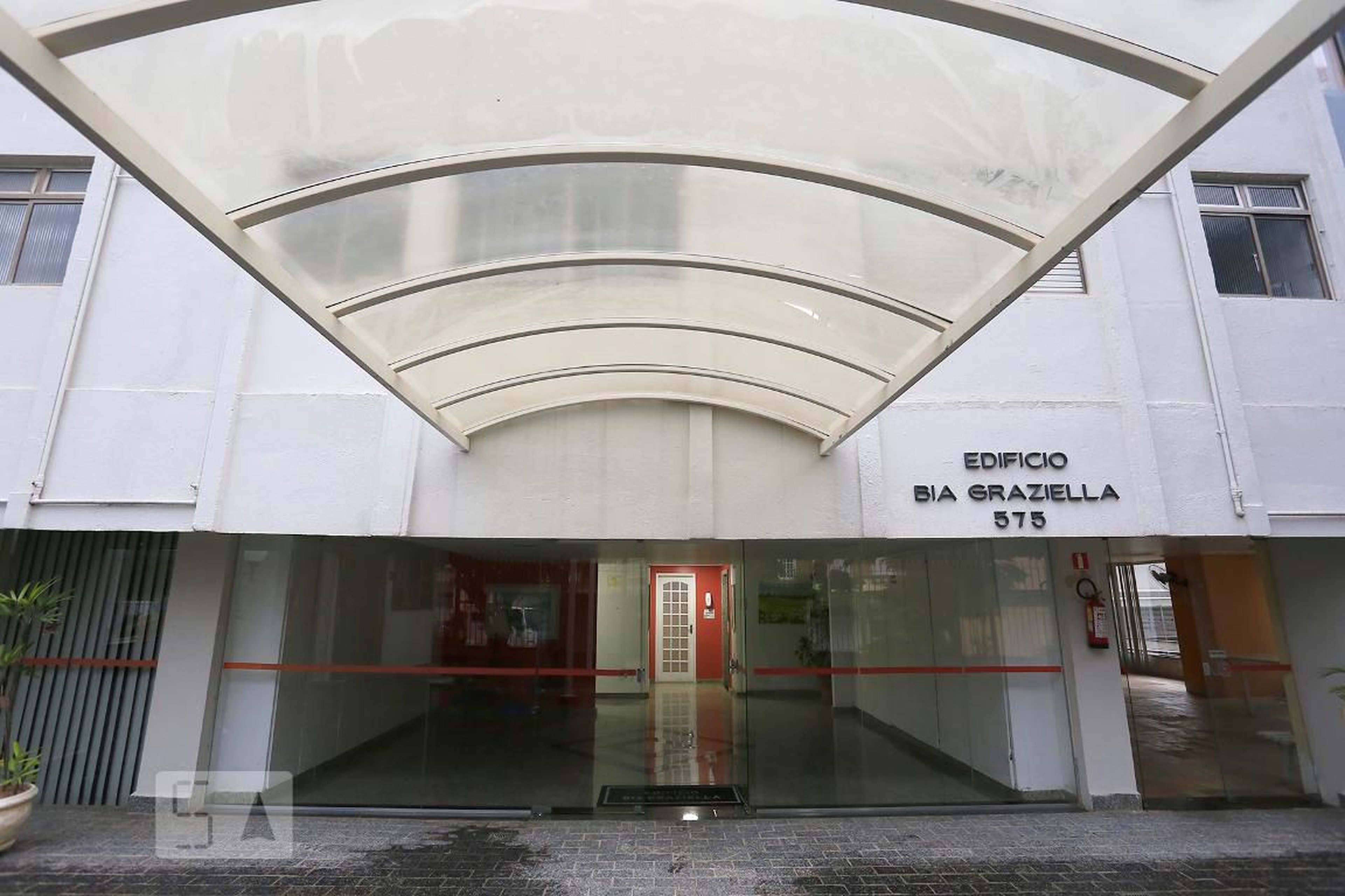 Entrada - Bia Graziela