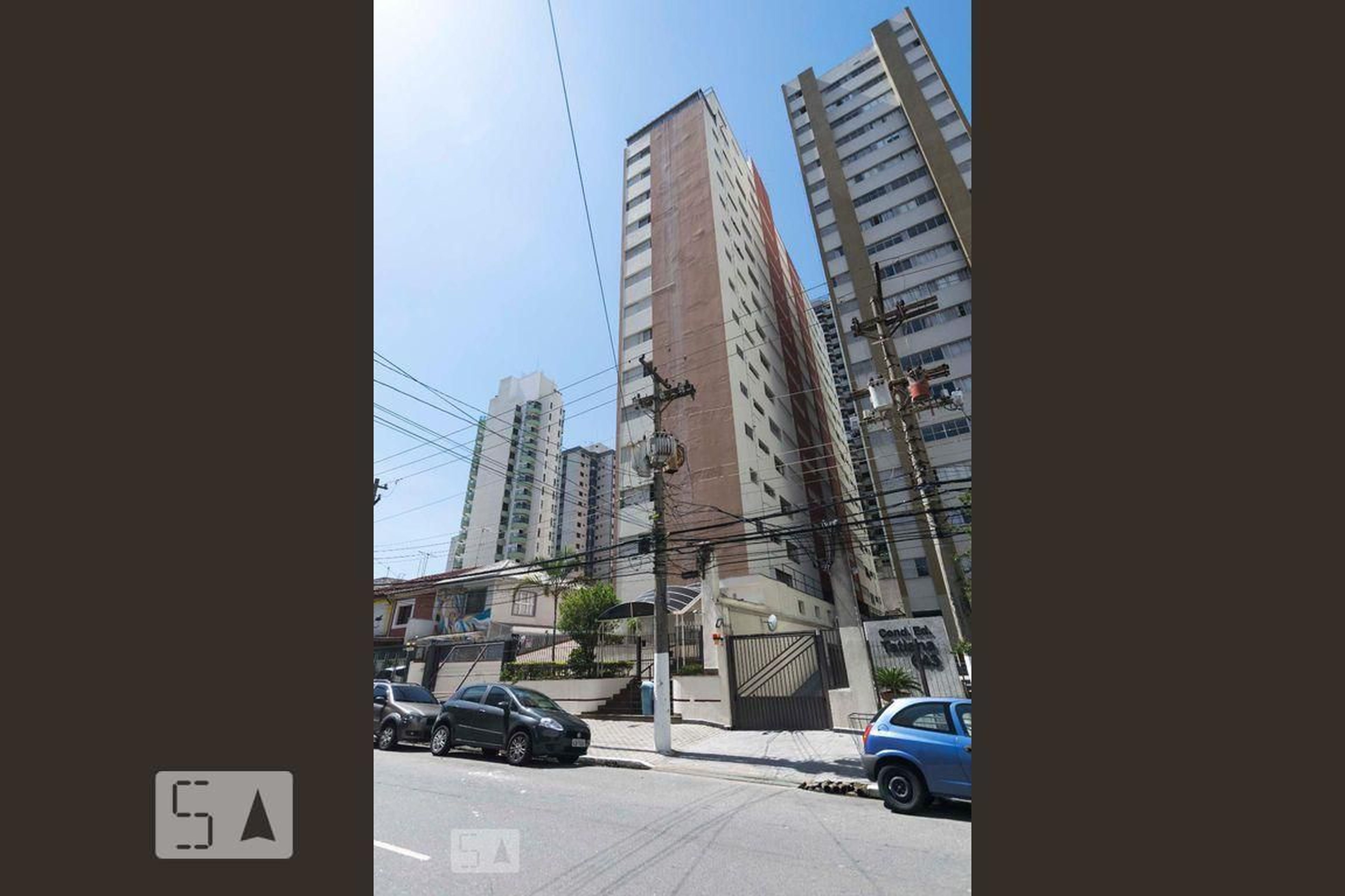 Fachada do Condomínio Condomínio em Rua Peri Machado, 123