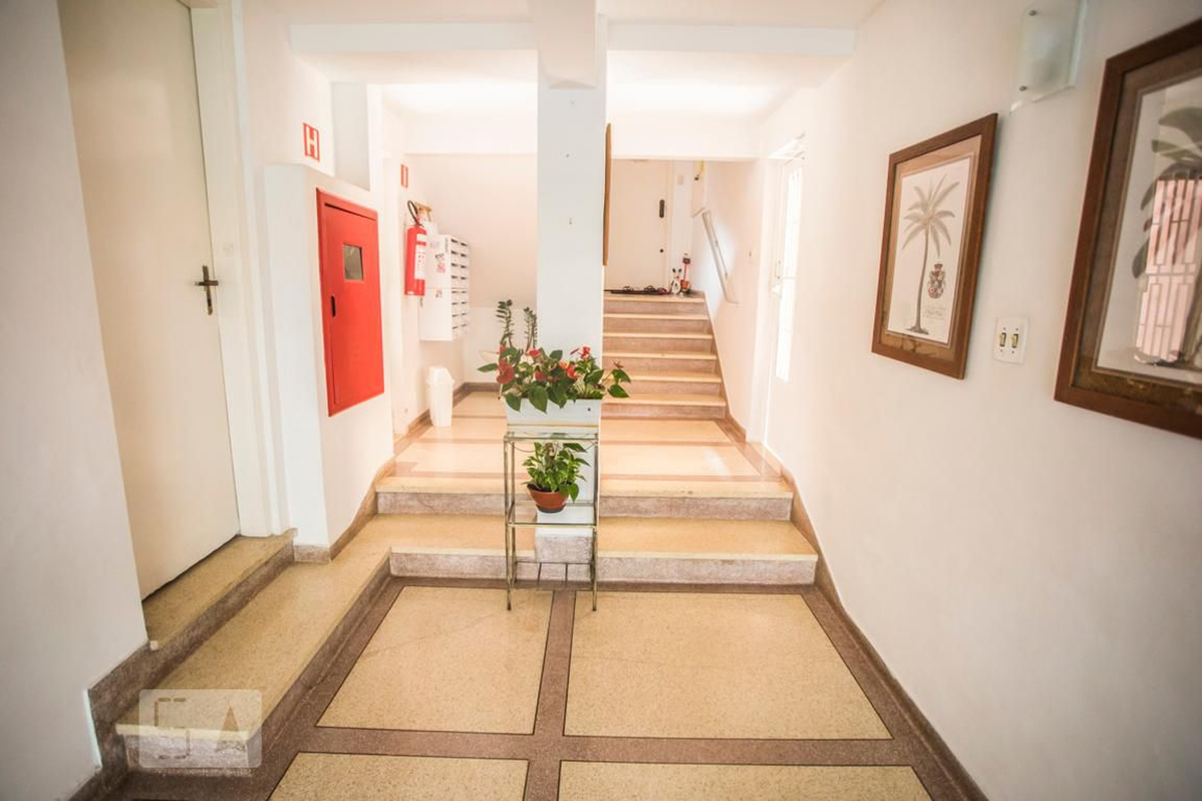 Hall de Entrada - Edifício das Flechas 387