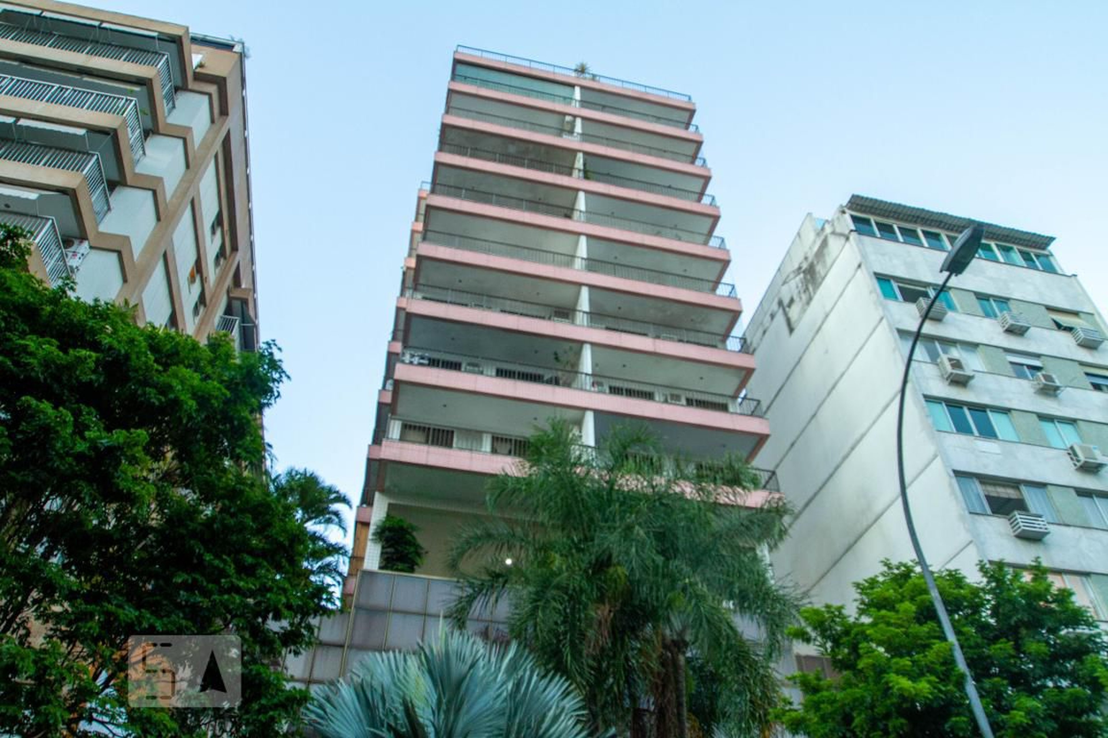 Fachada do Prédio Condomínio Torre do Barão