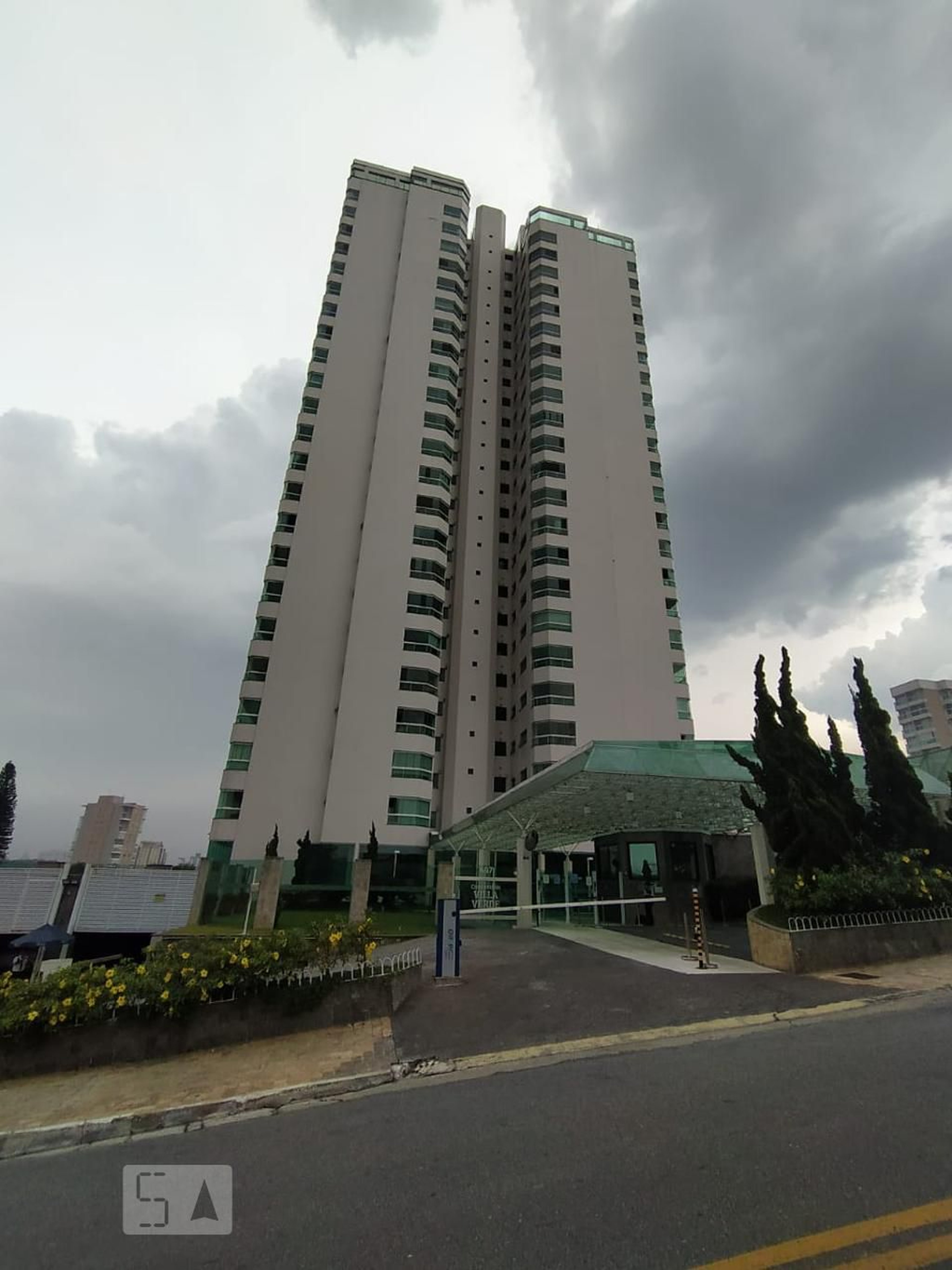 Fachada Condomínio em Rua Continental, 646