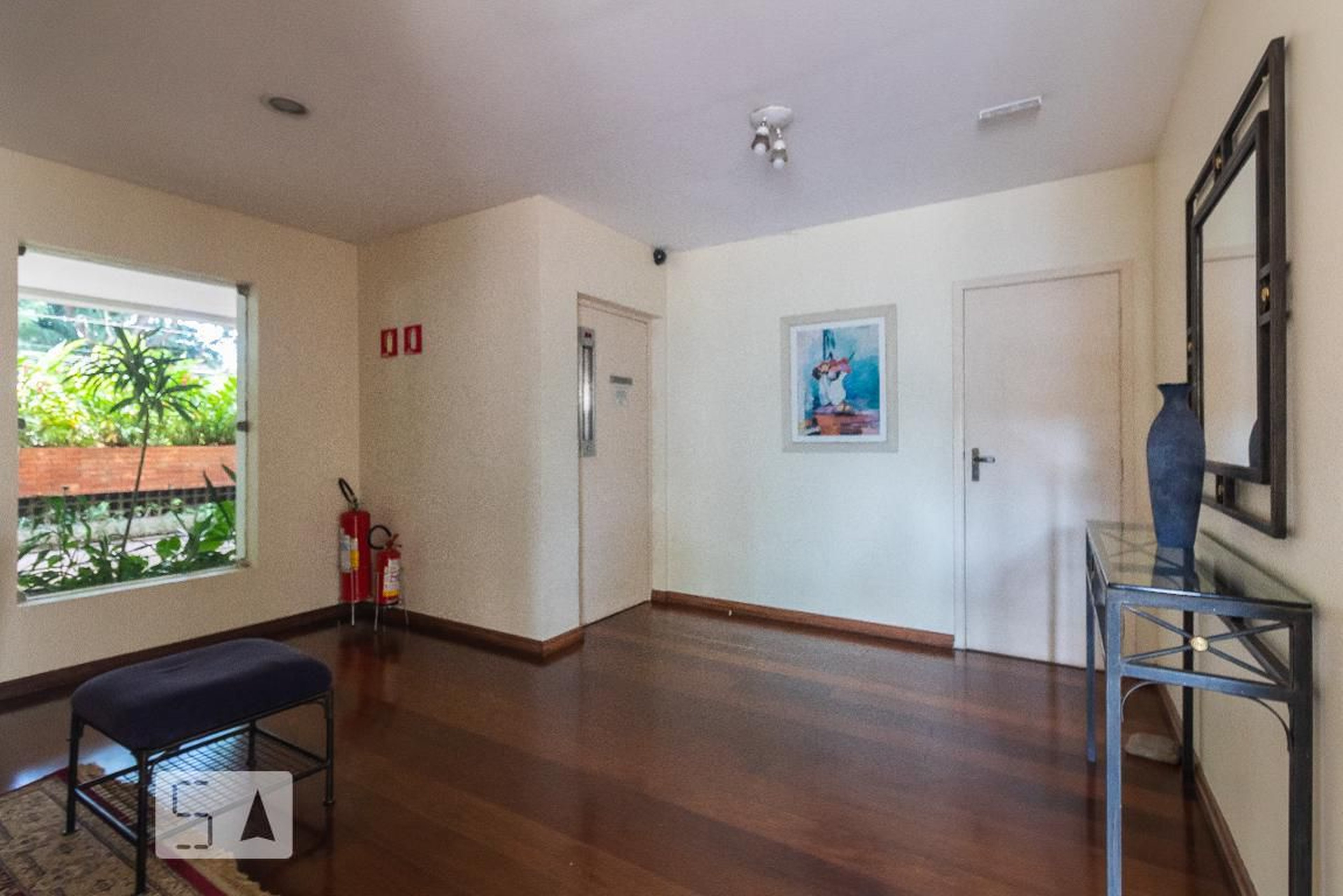 Hall de Entrada - Edifício Maison de Narbonne