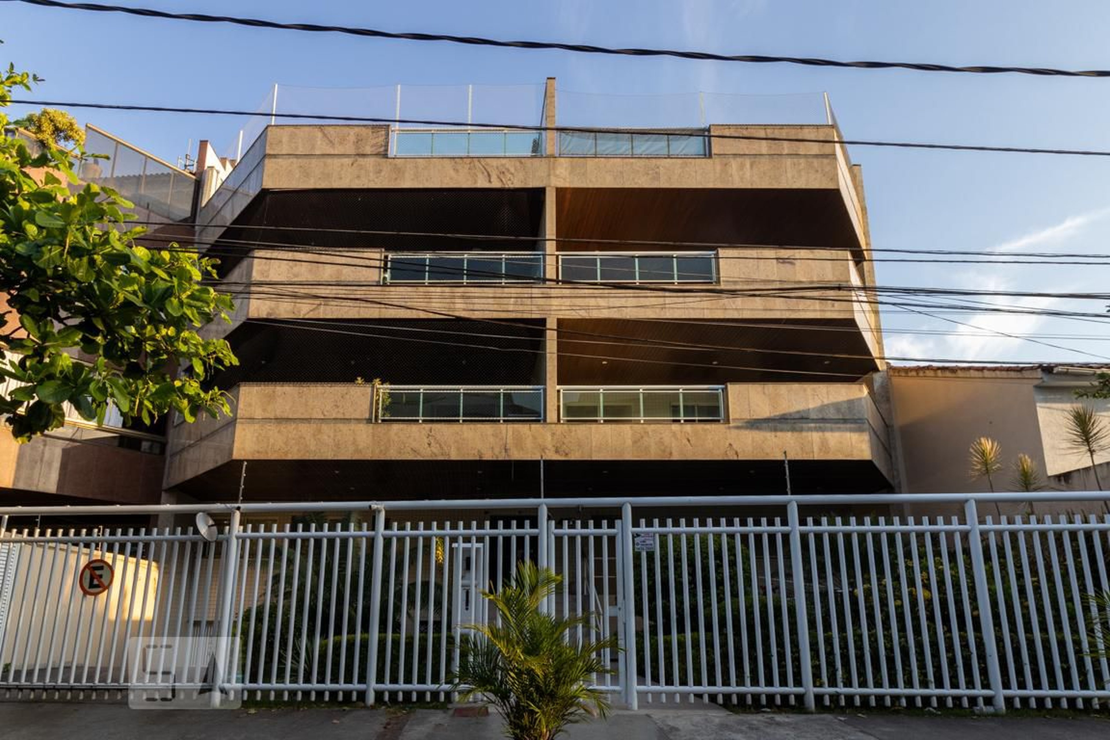 Fachada do Prédio Condomínio Solar dos Hibiscos