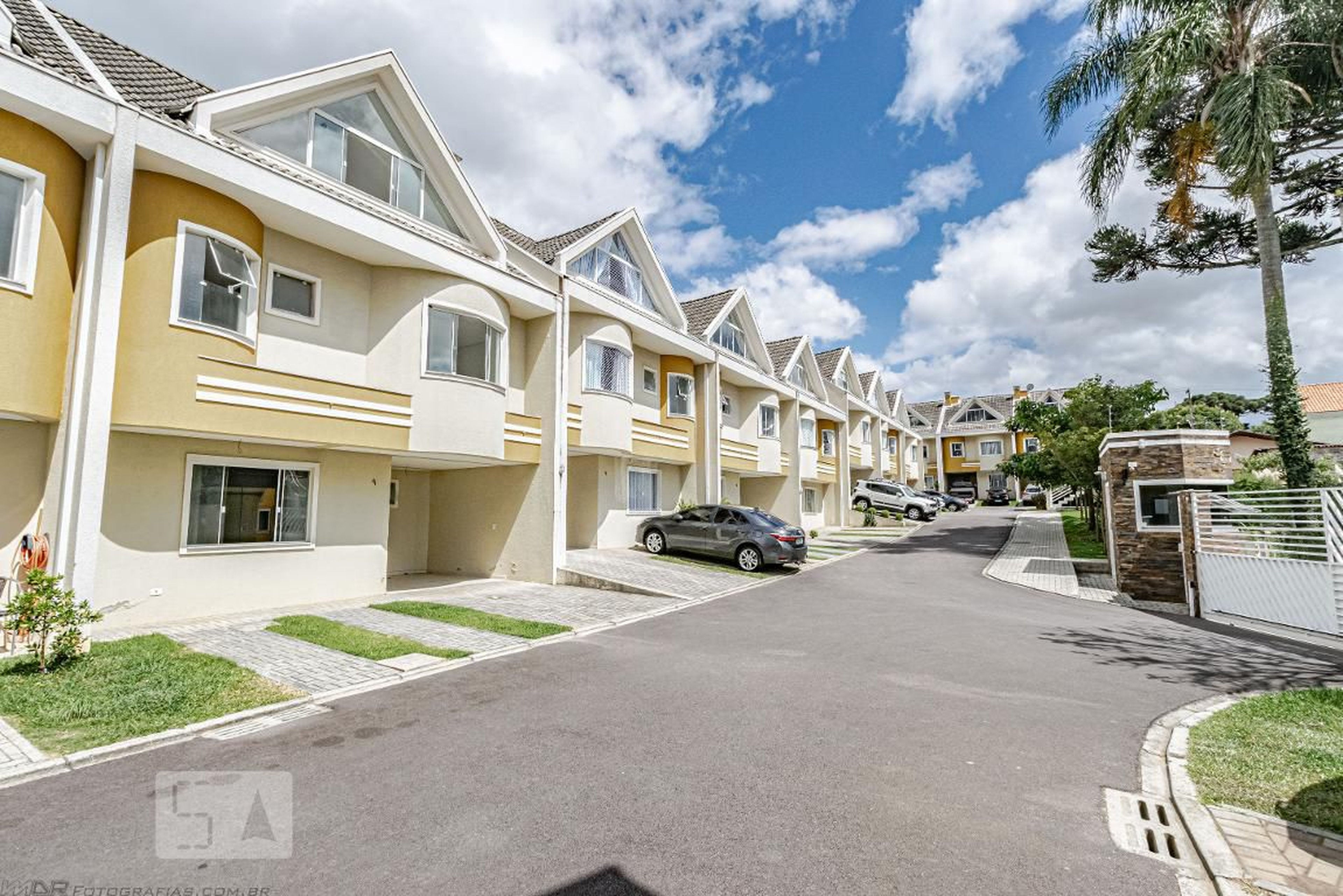 Fachada Residencial Van Dick