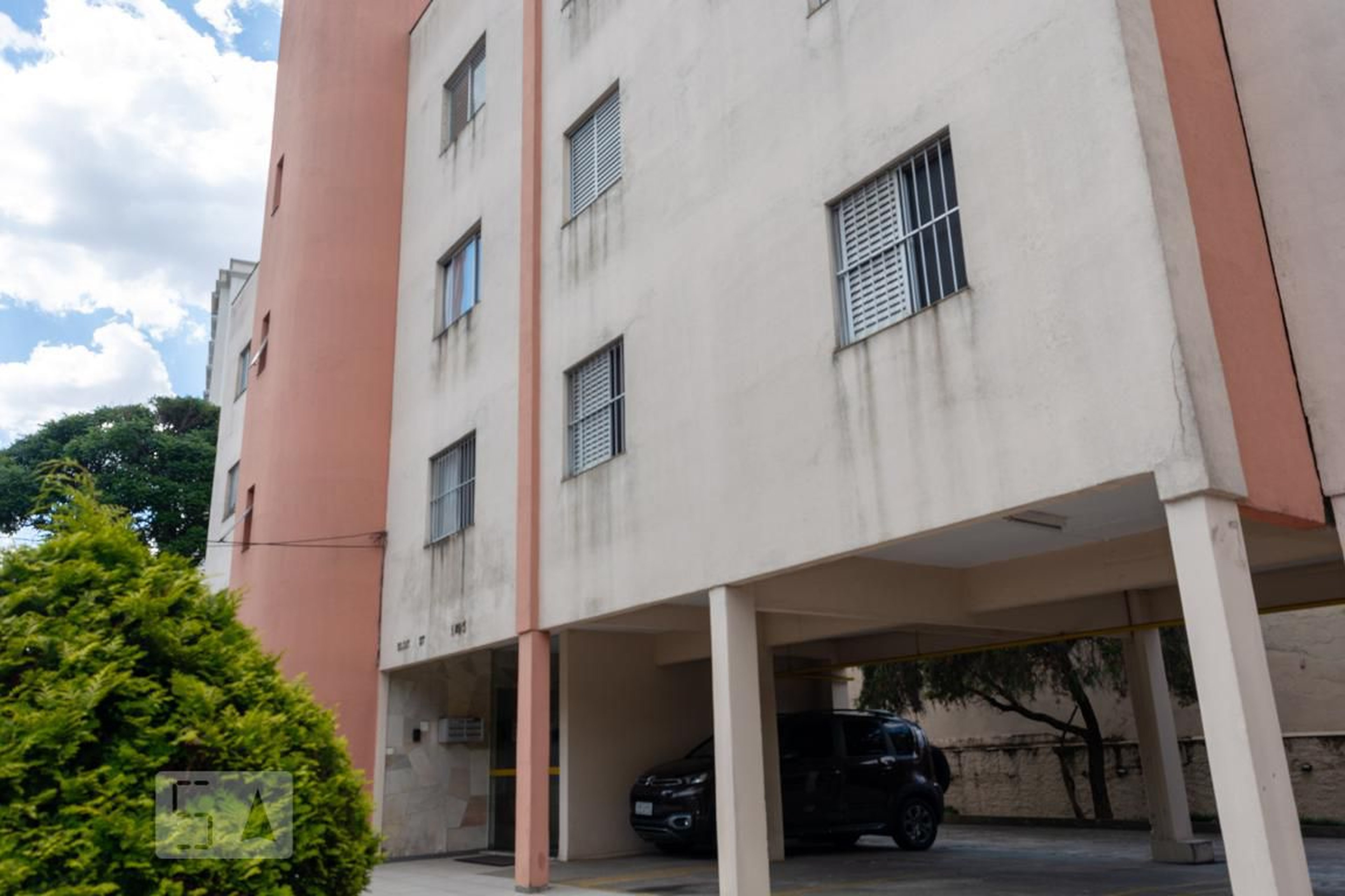 Fachada Condomínio em Avenida Cassandoca, 1093