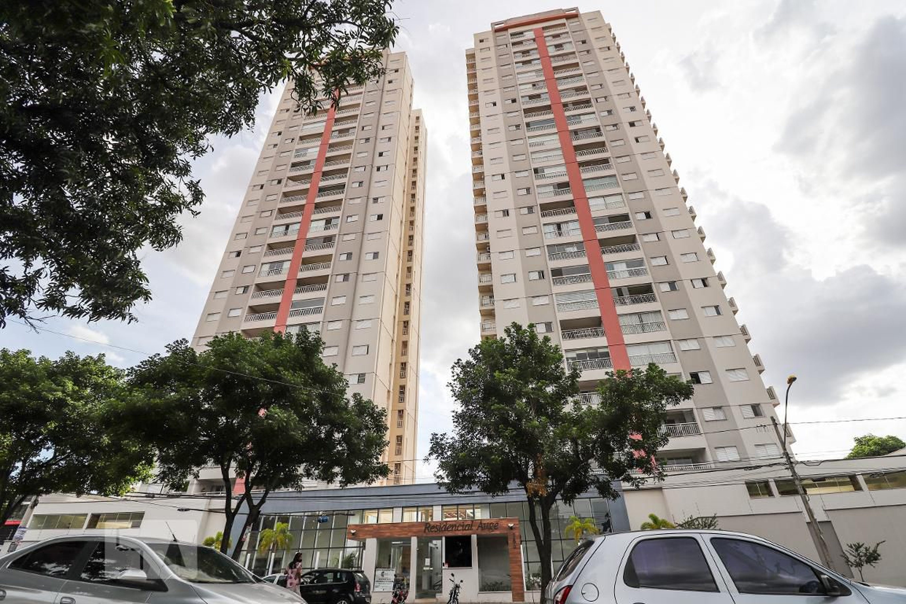 Fachada Residencial Auge