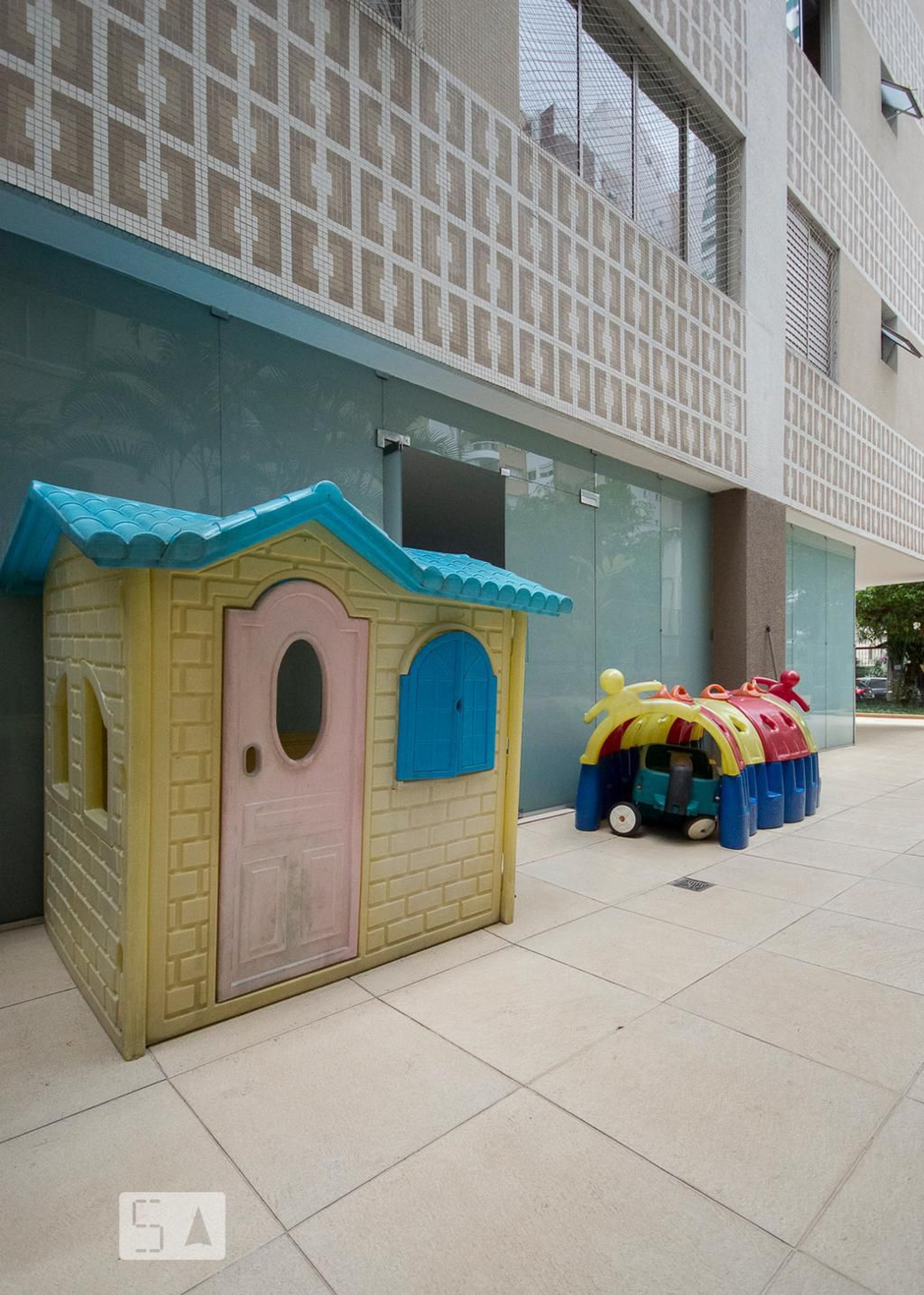 Playground - Virginia