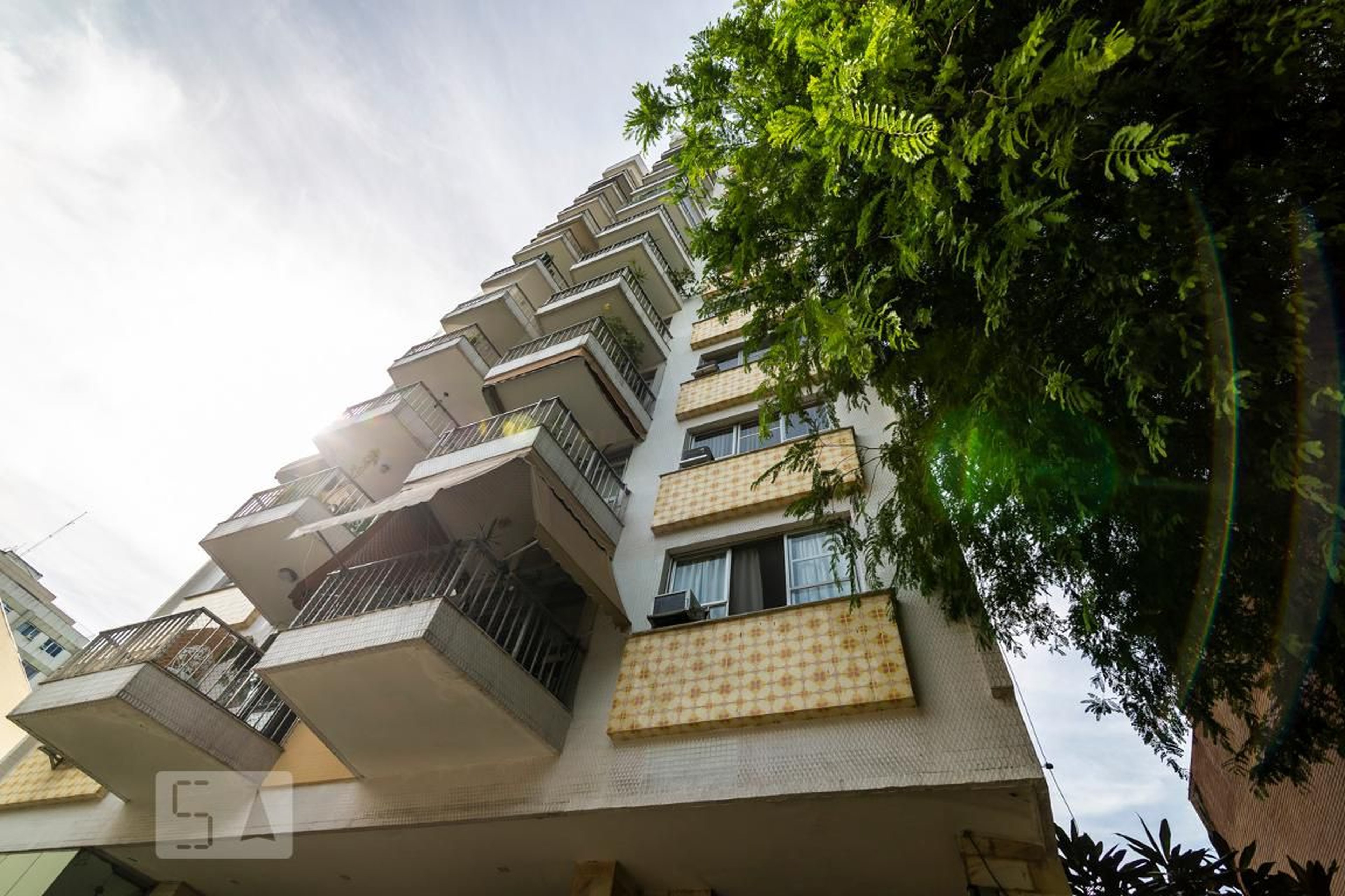 Fachada do Condomínio Condomínio San Bernardo