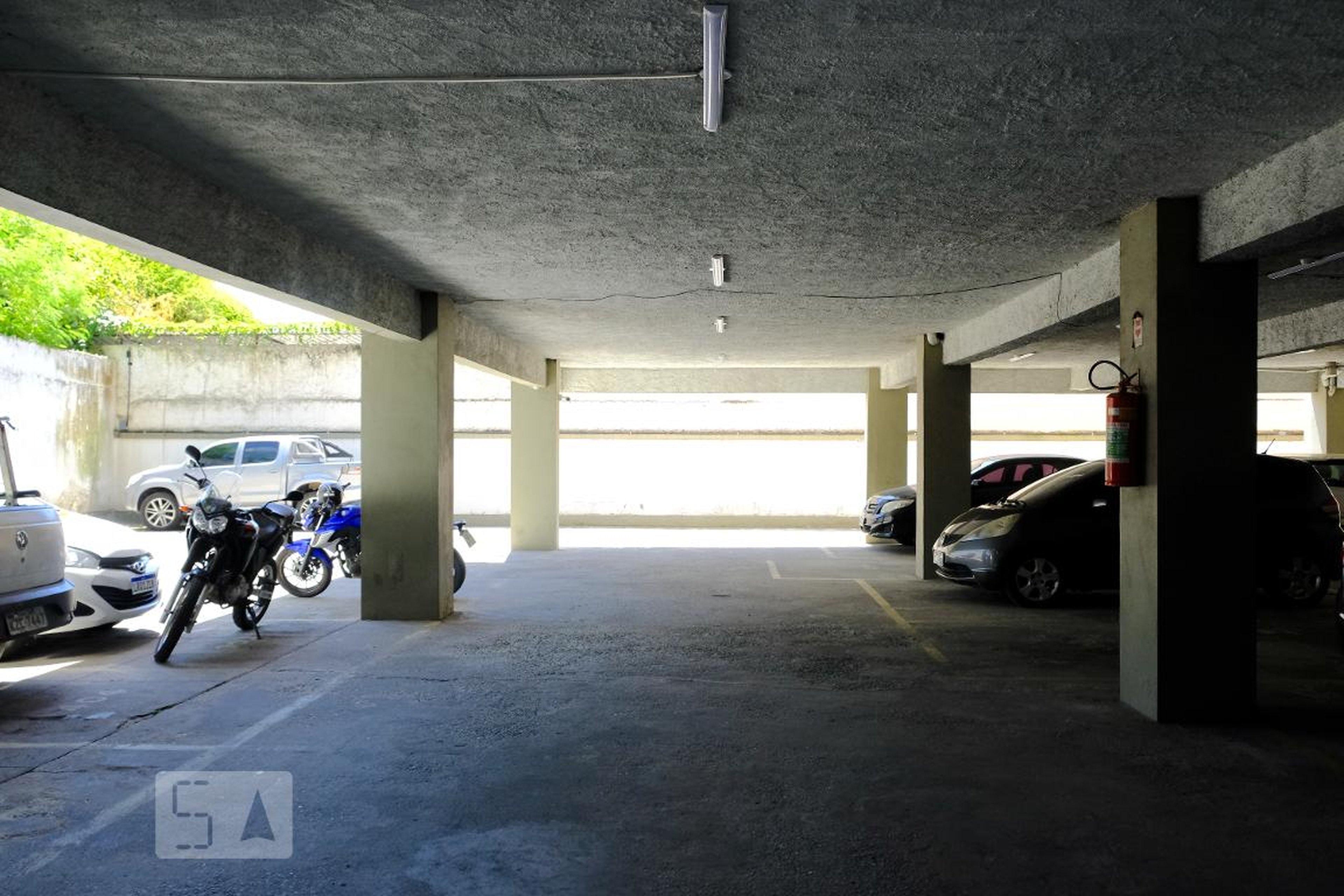 Estacionamento - Edifício Terra Fernandes