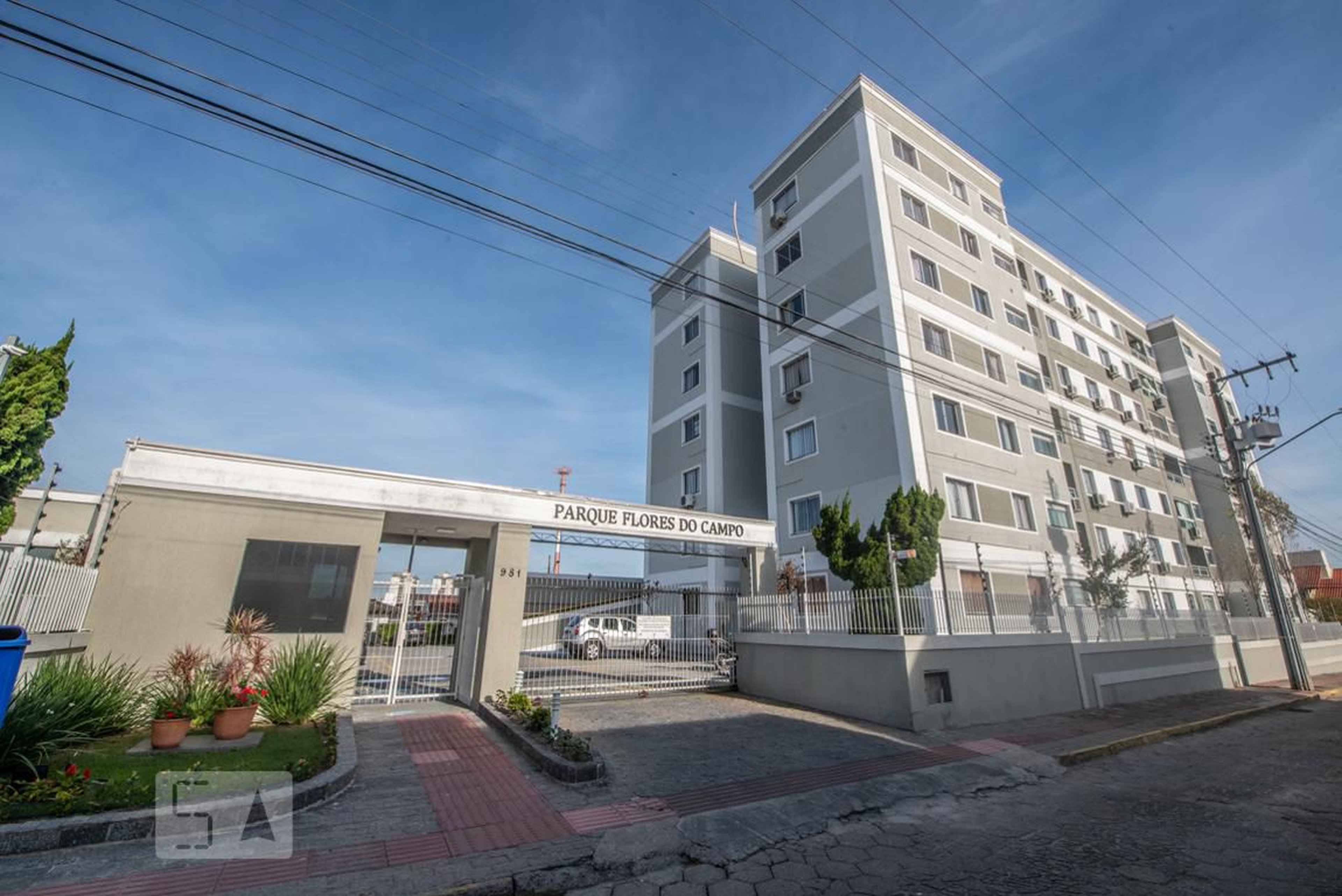 Fachada Residencial Flores do Campo