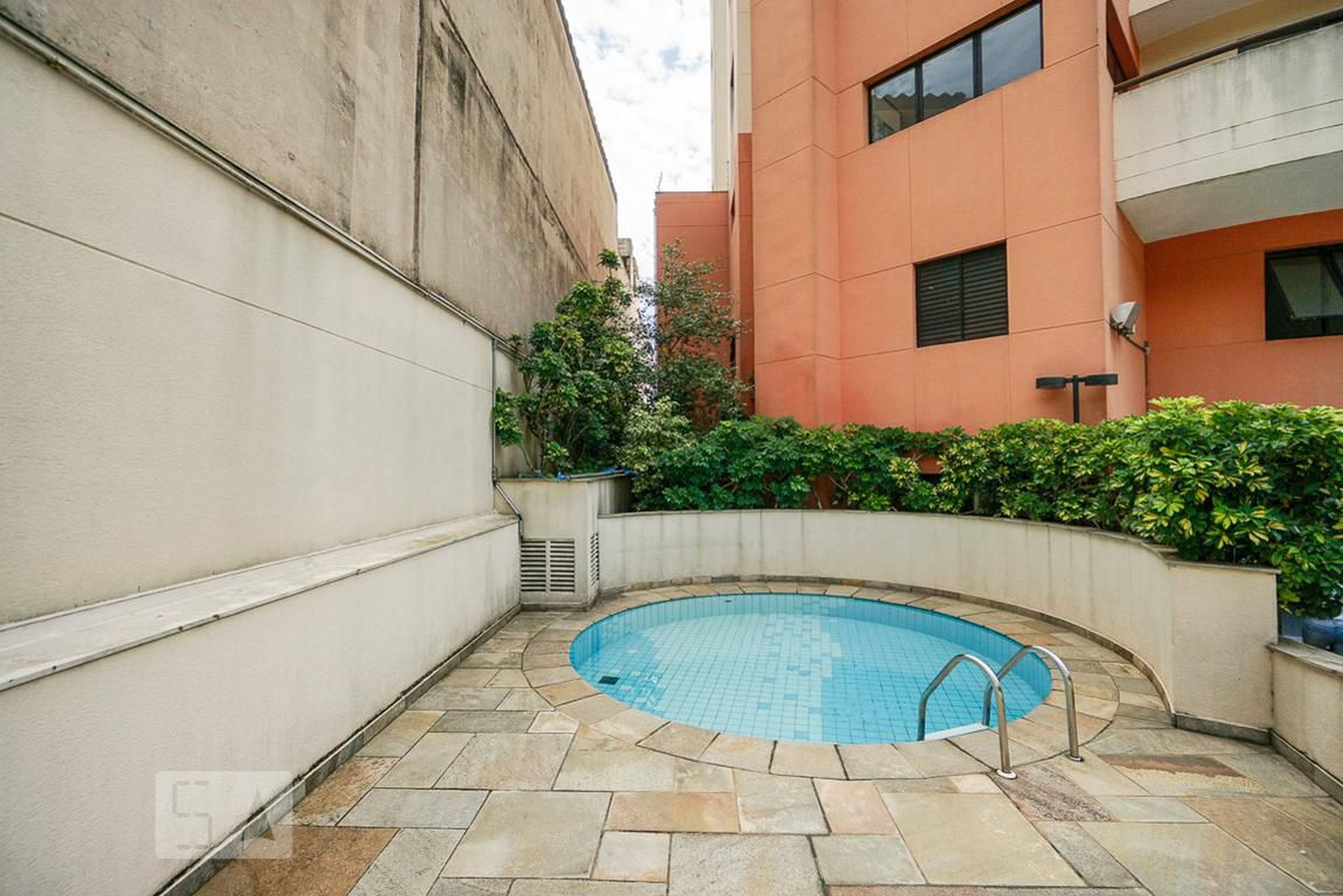 Piscina infantil - Edifício Anália Franco Garden