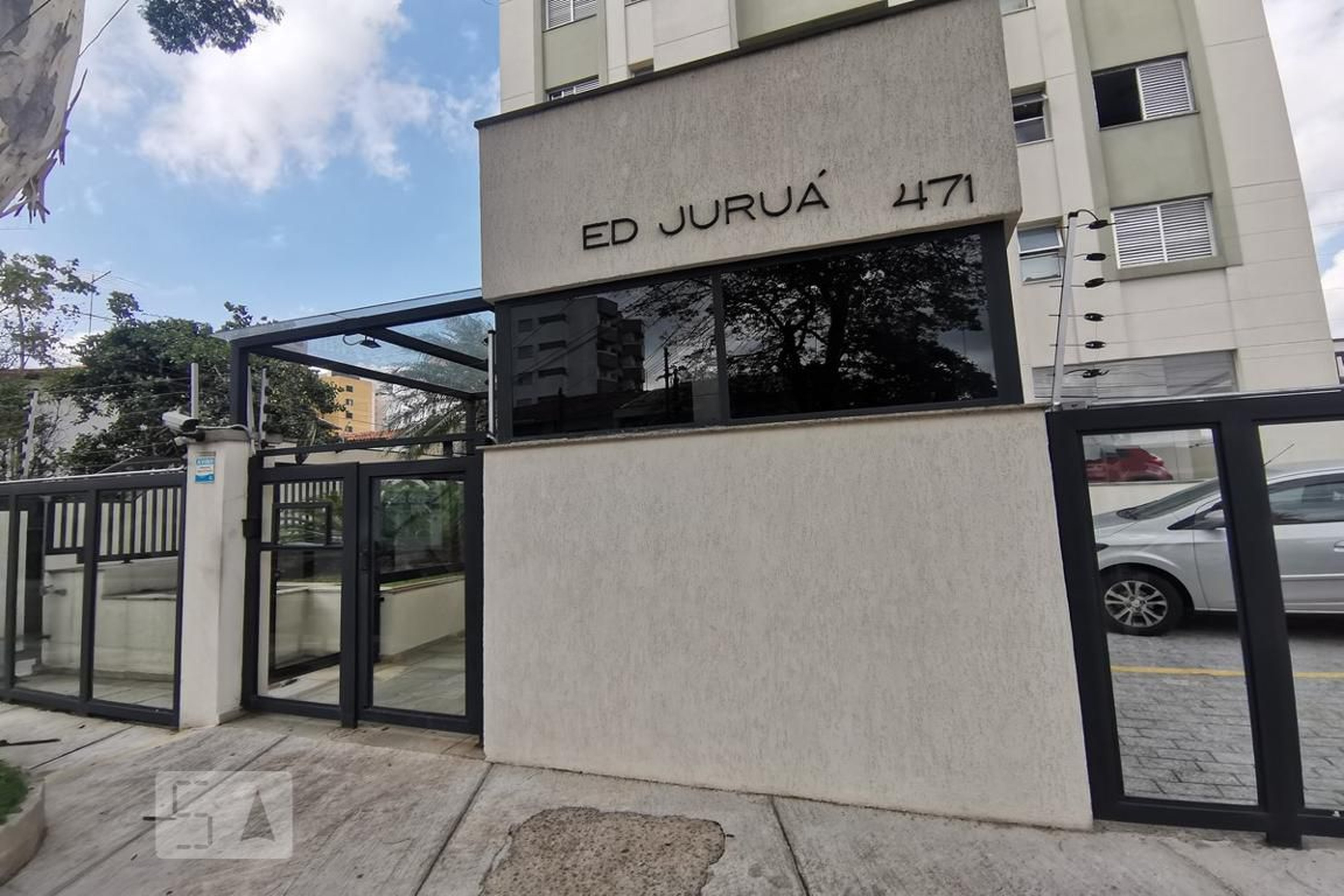 Fachada do Condomínio Condomínio Juruá