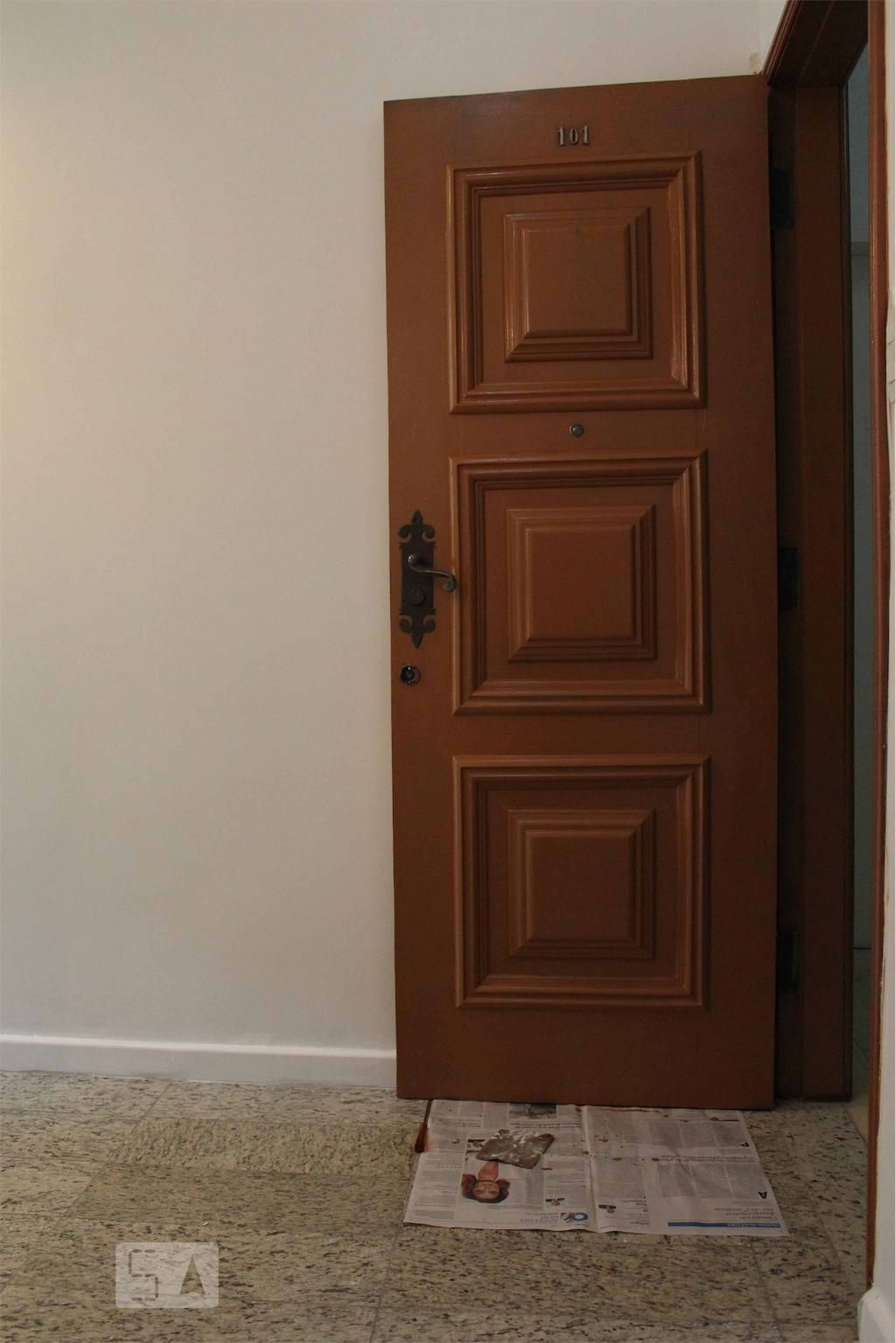 Hall de Entrada Condomínio Itacoatiara