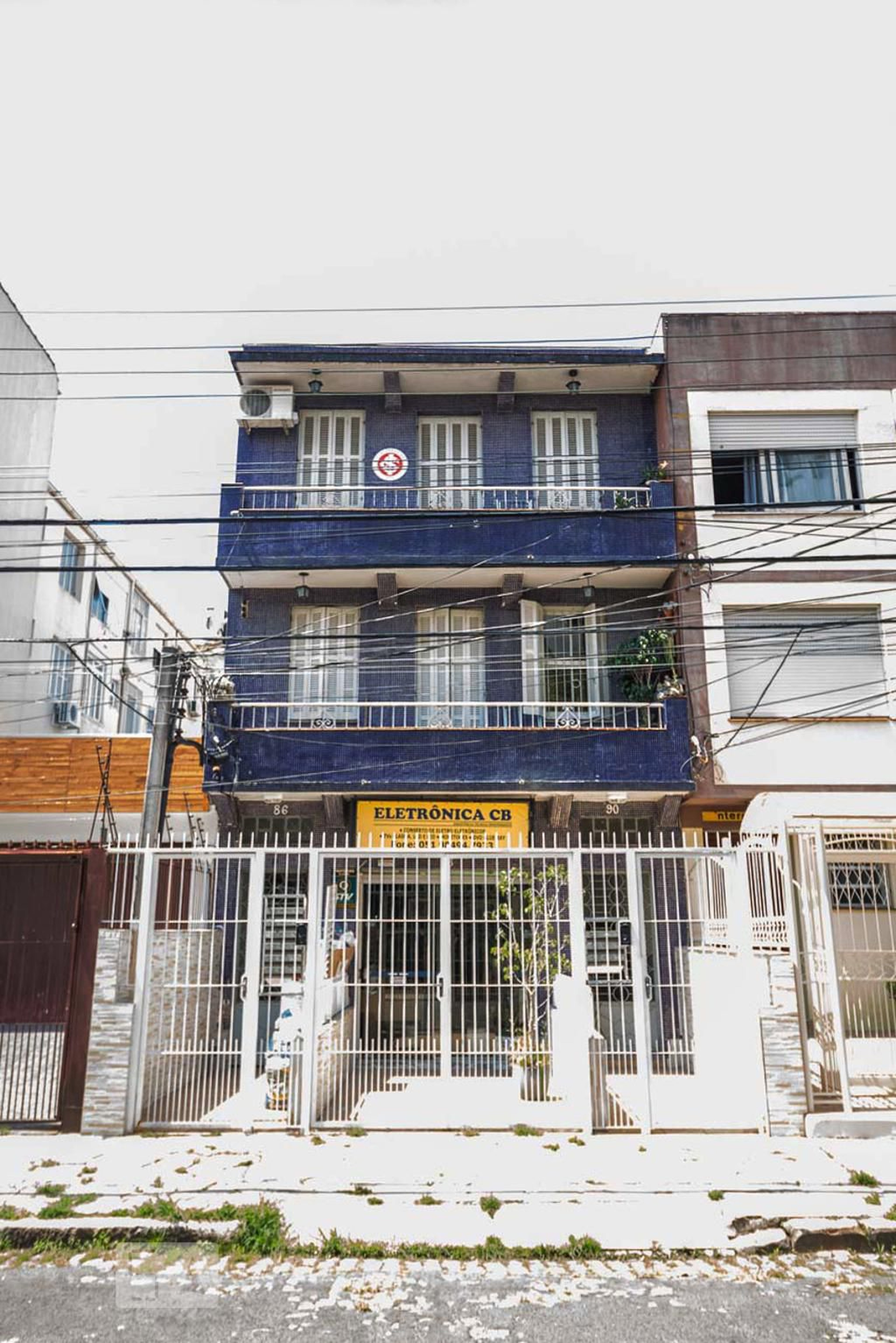 Fachada Condomínio em Rua Alberto Torres, 86