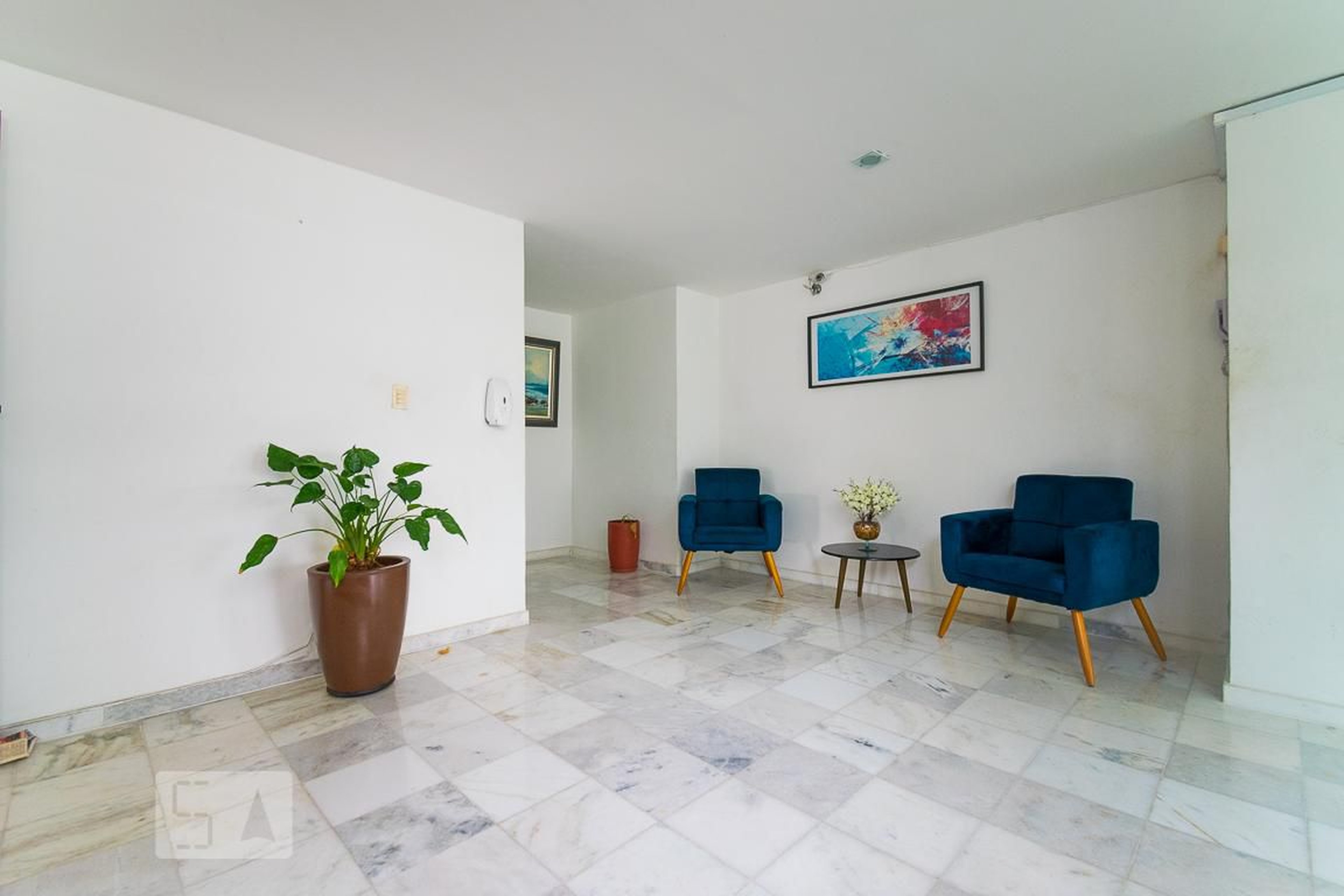 Hall de Entrada Condomínio Costa Verde