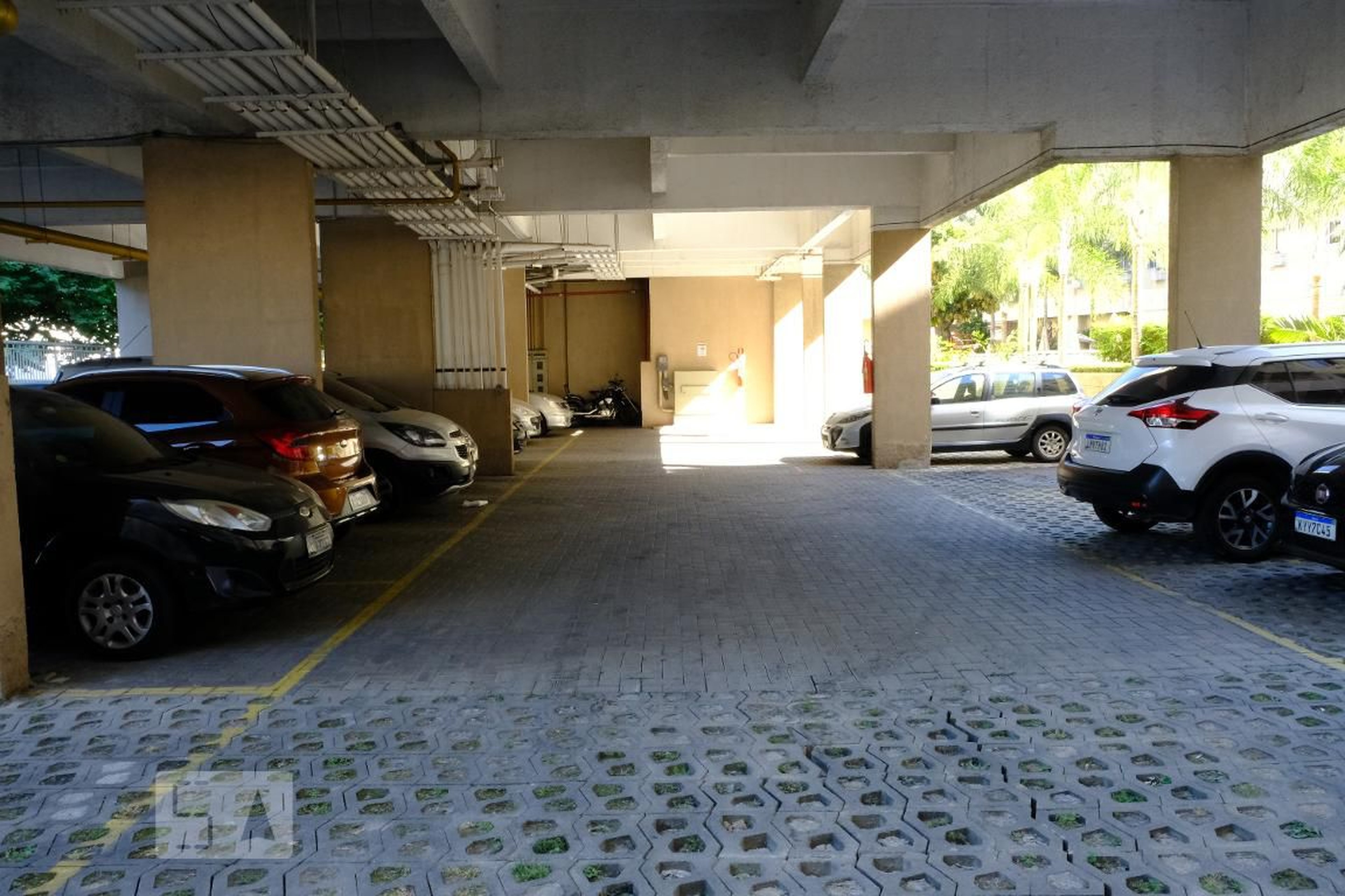 Estacionamento - Residencial Facile
