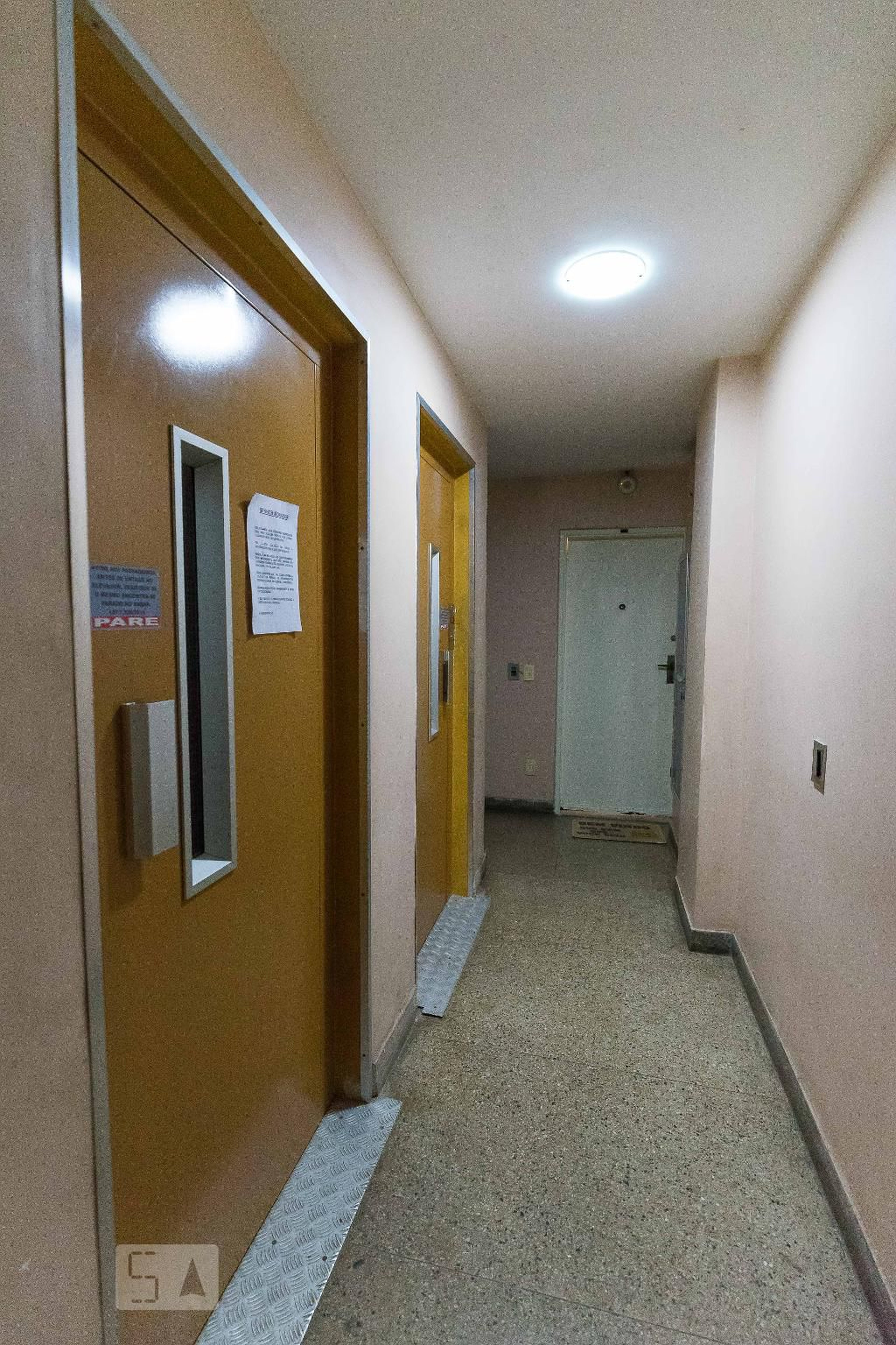 Hall - Edificio Saint Claude