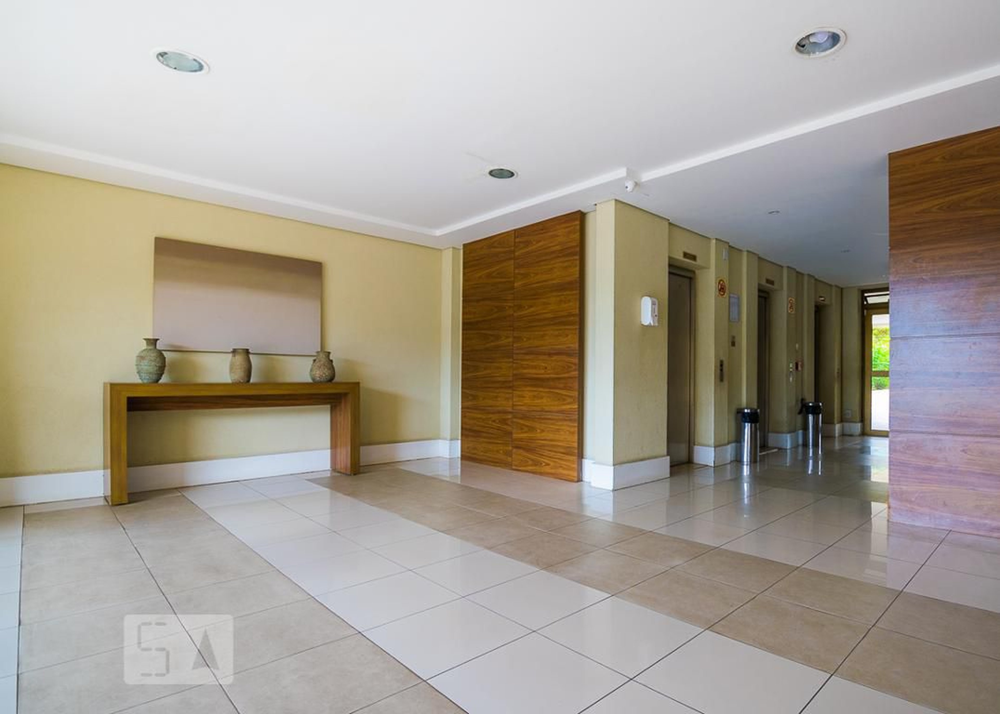 Hall de Entrada Condomínio Brisas Residencial Clube