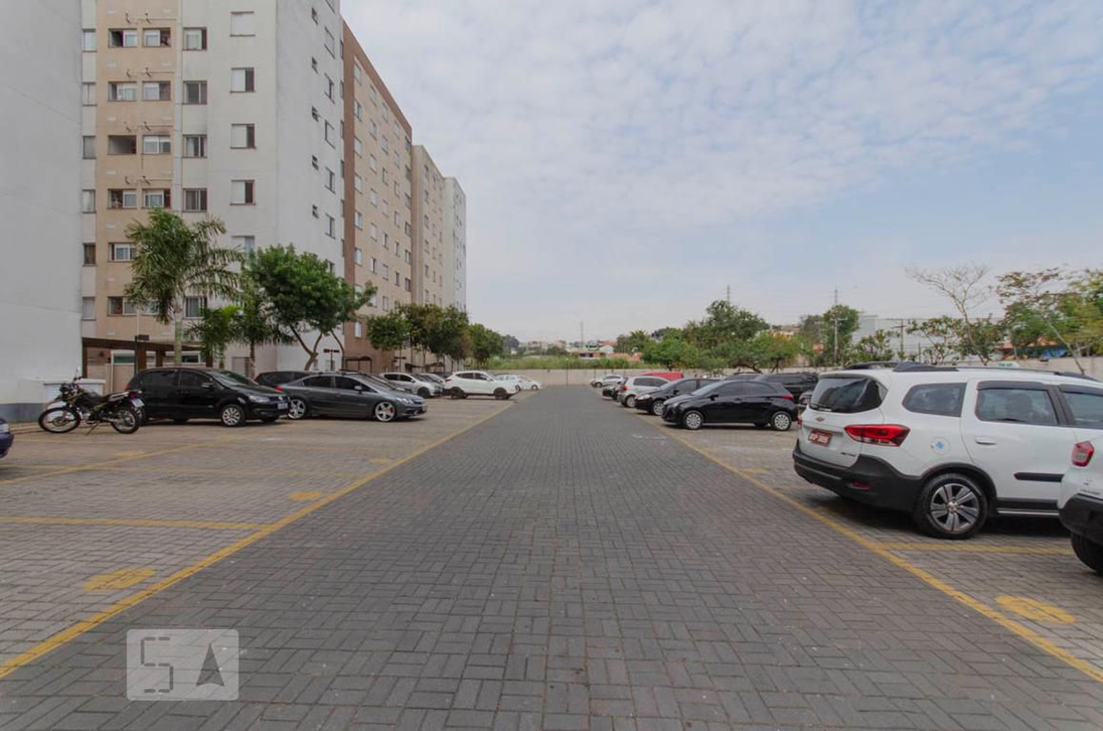 Estacionamento - Vila Verde