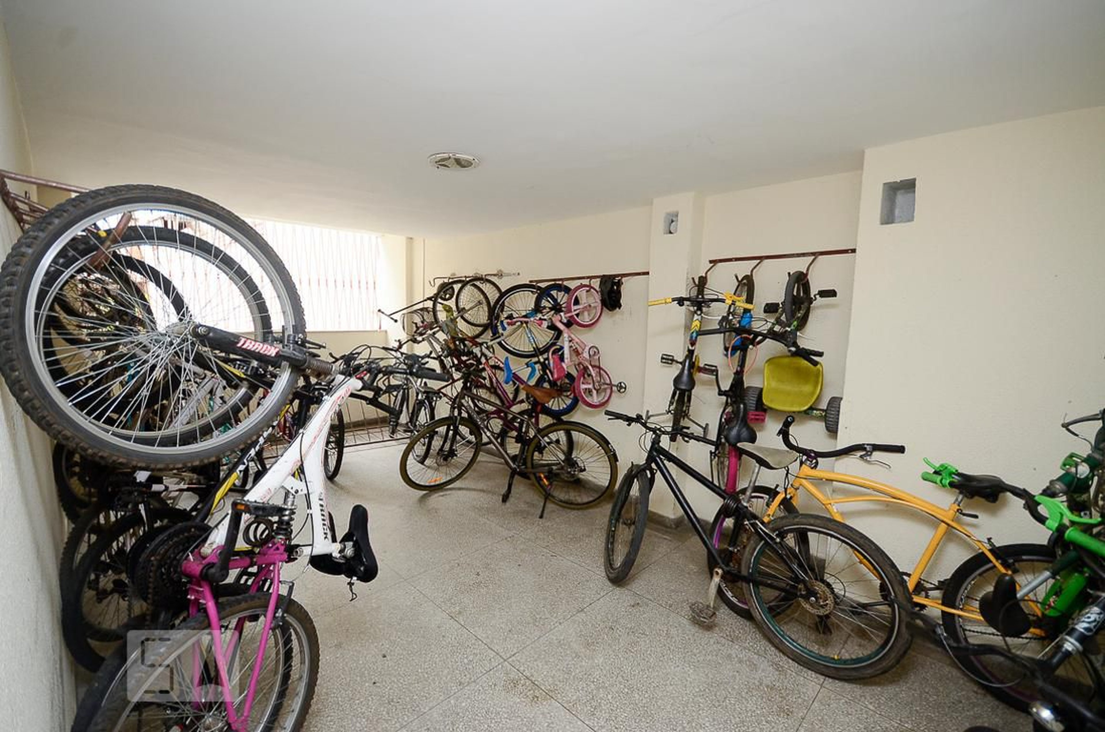 Bicicletário - Praia de Estoril