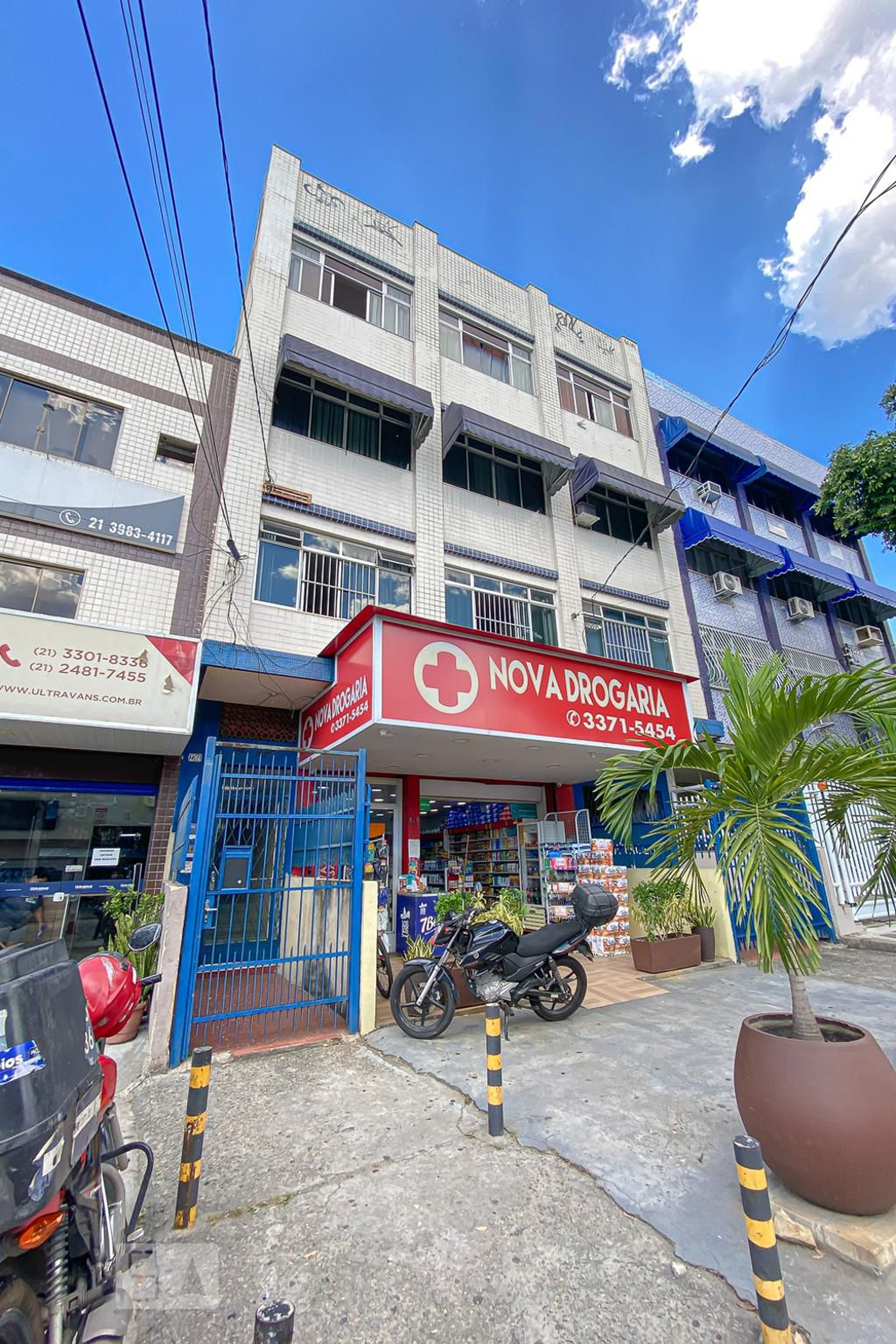 Fachada do Prédio Condomínio Garota