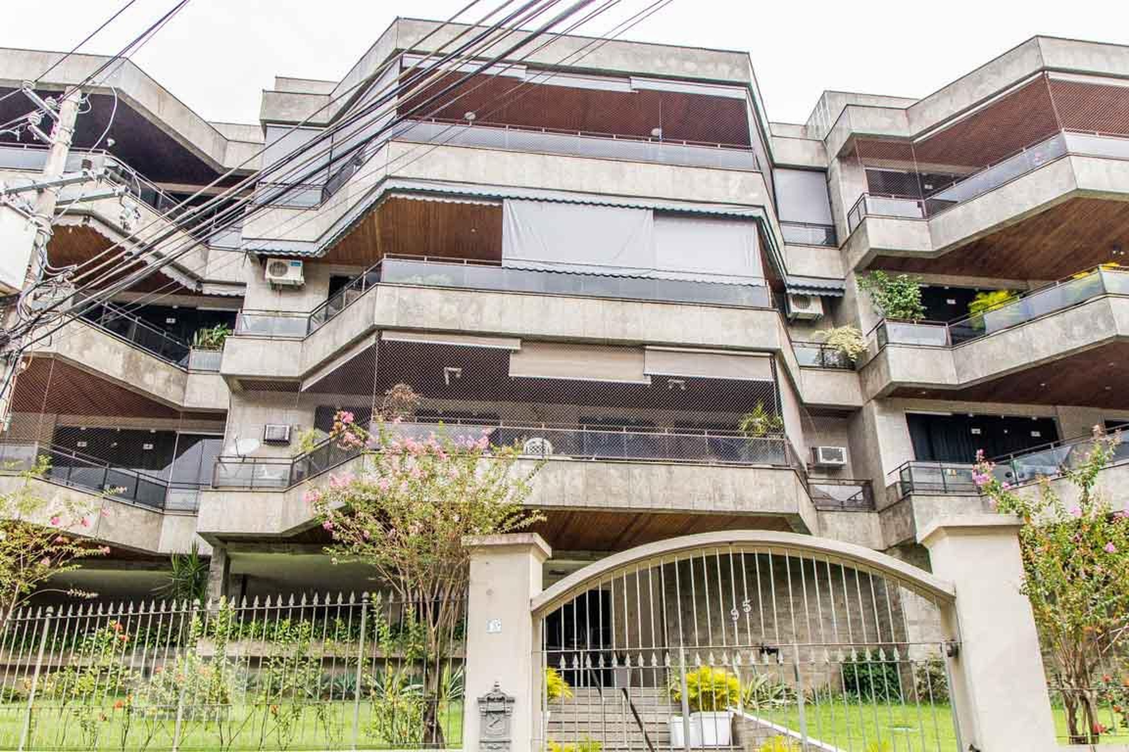 Fachada do Prédio Condomínio Solar Jmancini