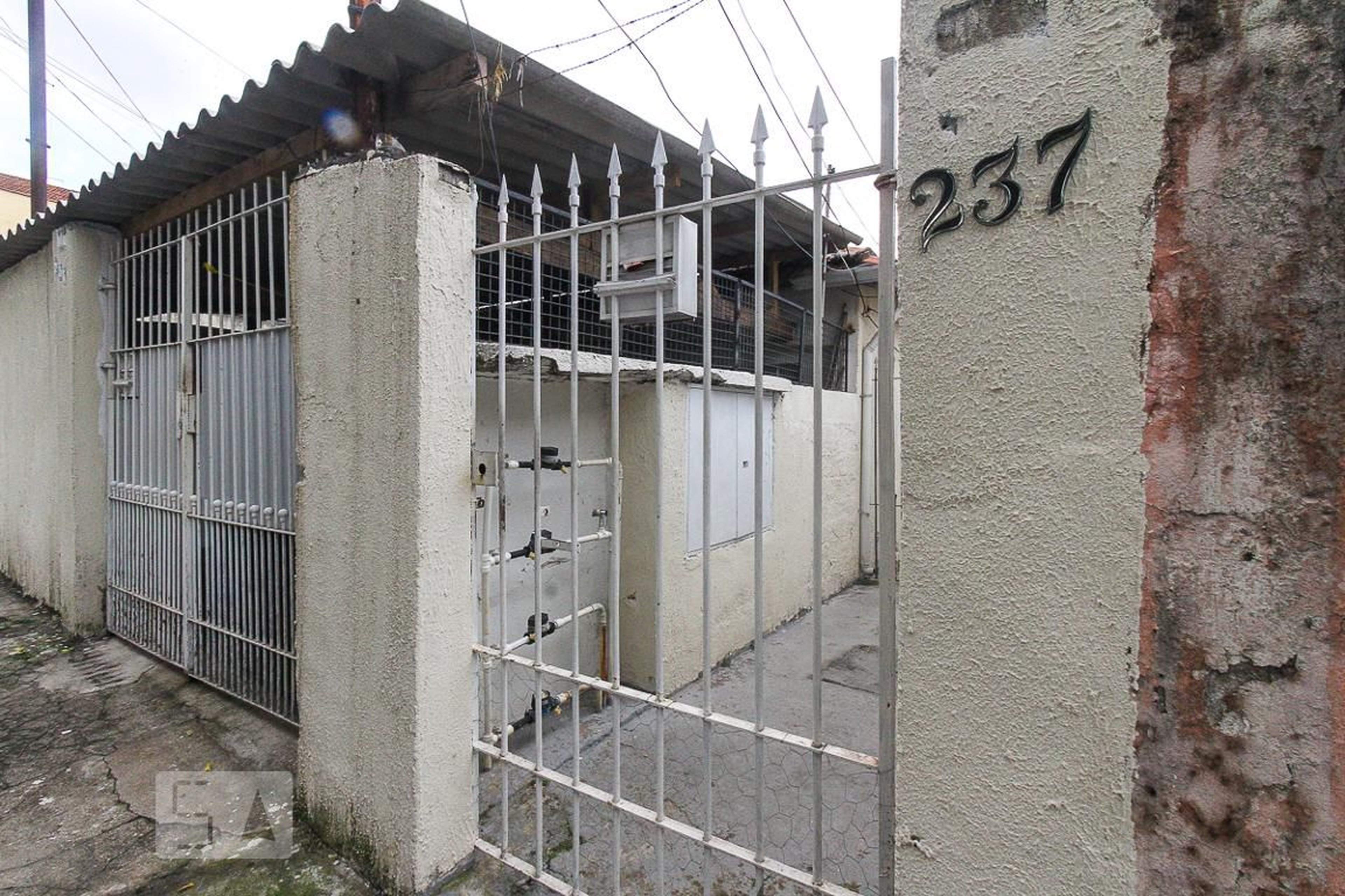 Fachada Condomínio em Rua Maria Afonso, 237