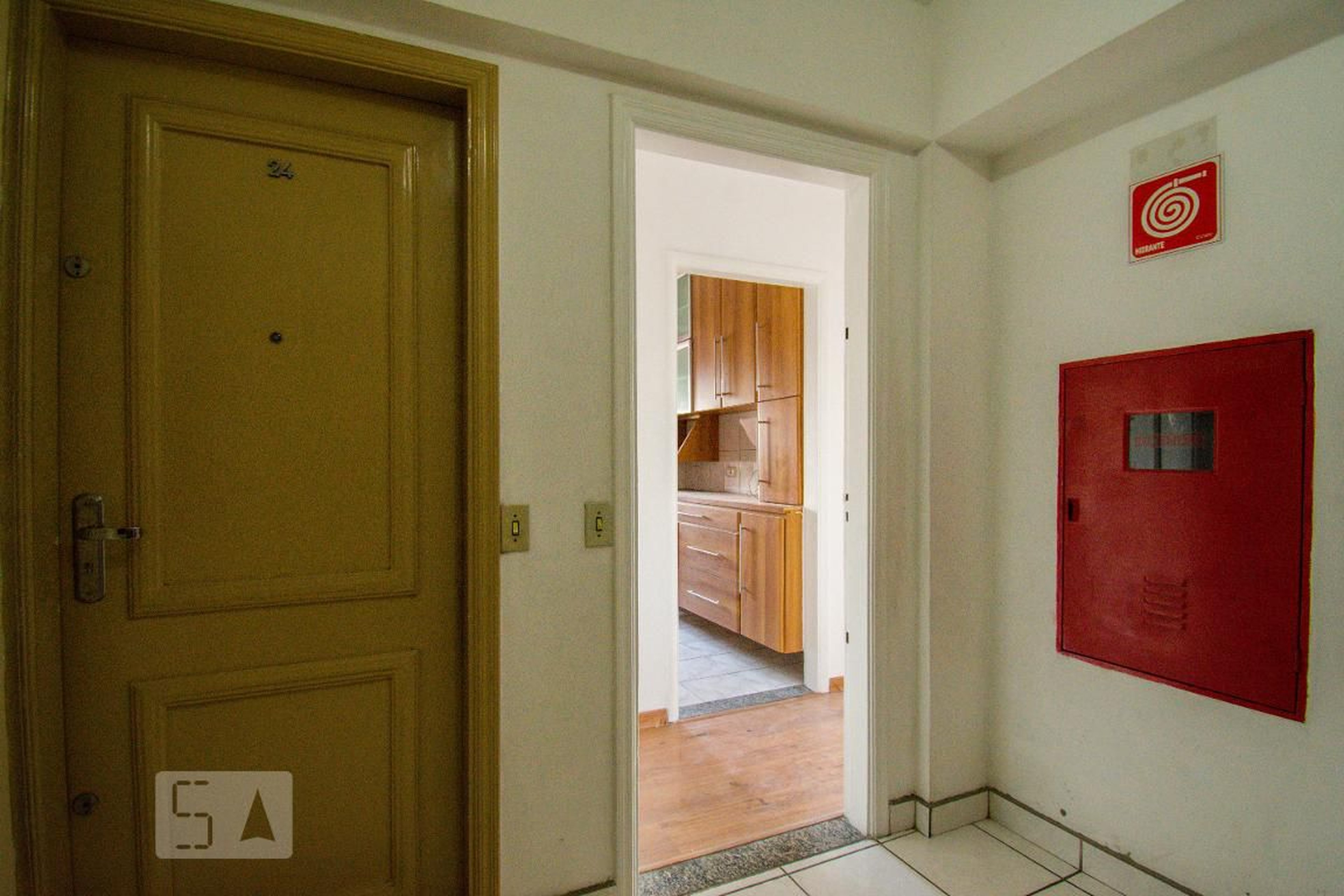 Hall - Residencial Califórnia