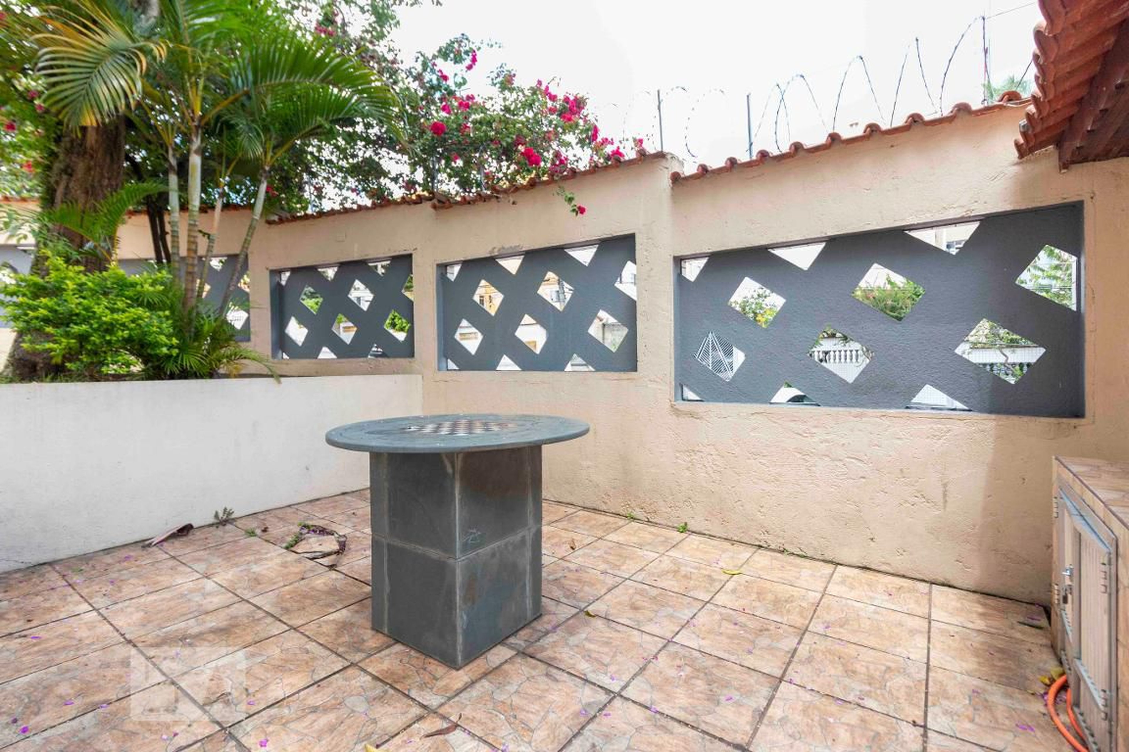 Área Externa - São Isidoro III