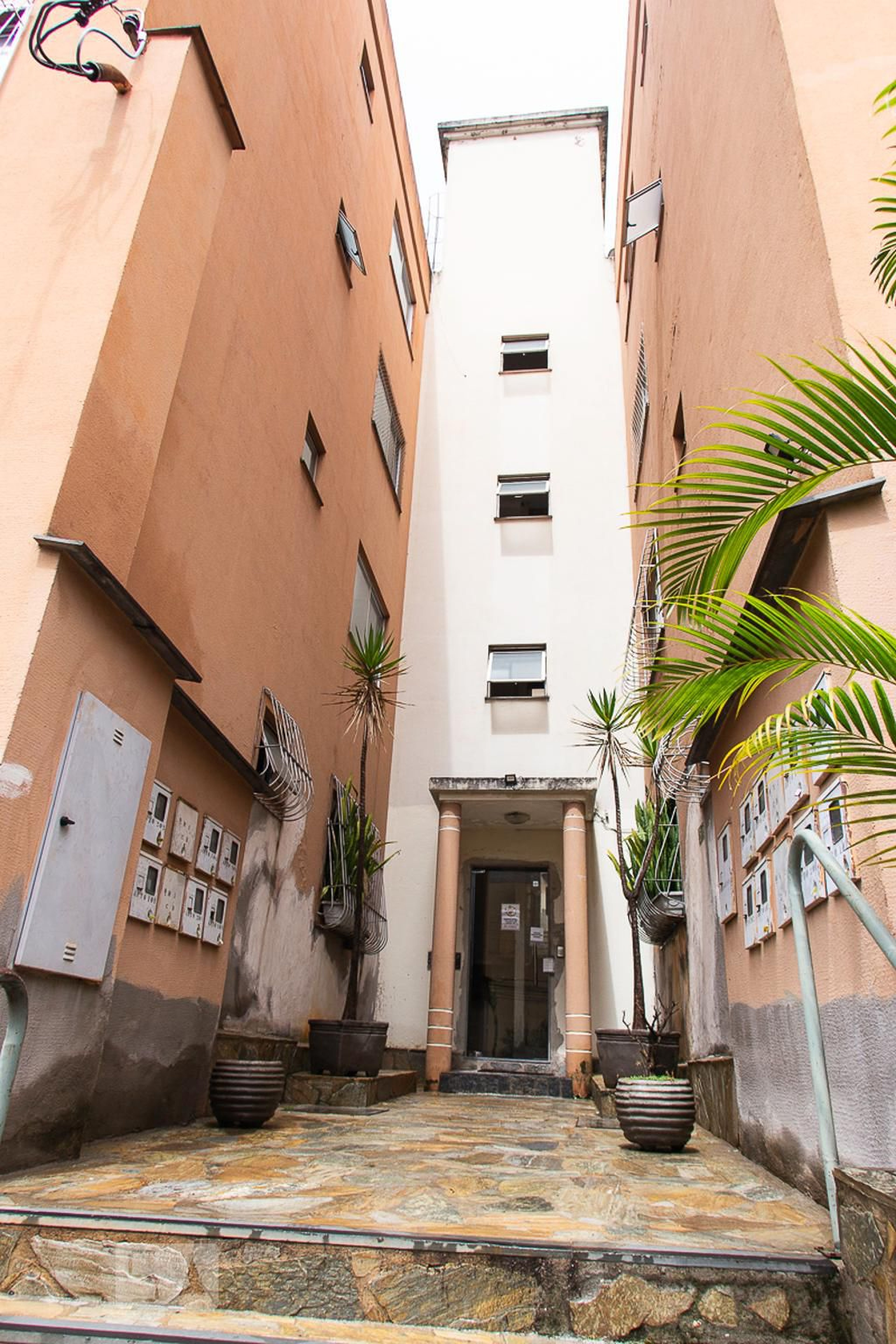 Entrada do Prédio - Genova